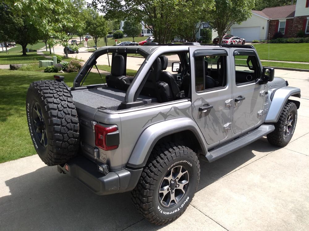 Jeep Wrangler JL Custom cargo "security" enclosure for under $100 enclosure (1) resize