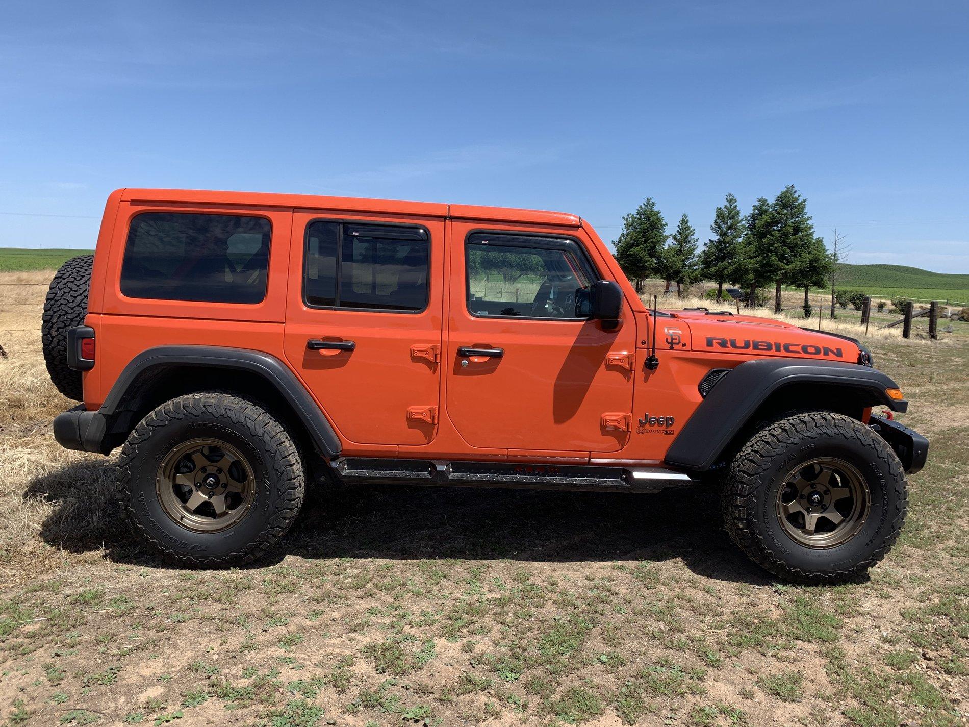 Jeep Wrangler JL Punk'n with bronze wheels? BB1D7E5E-DD4B-421F-9B60-98F8A6DC4E96