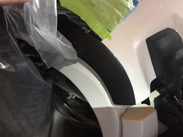 Jeep Wrangler JL Damon's white JLU Rubicon build plasti_hood_deflector