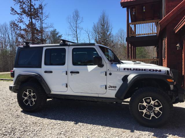 Jeep Wrangler JL Damon's white JLU Rubicon build Mopar_rack_after