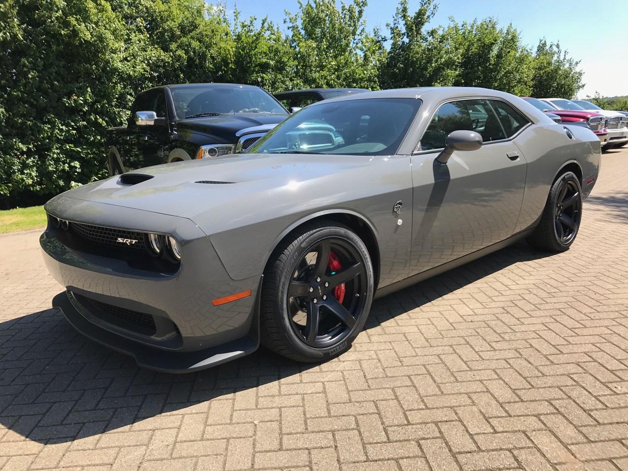 Jeep Wrangler JL Sting-Gray Can Now Be Ordered! Charger-Hellcat-Destroyer-Grey-1