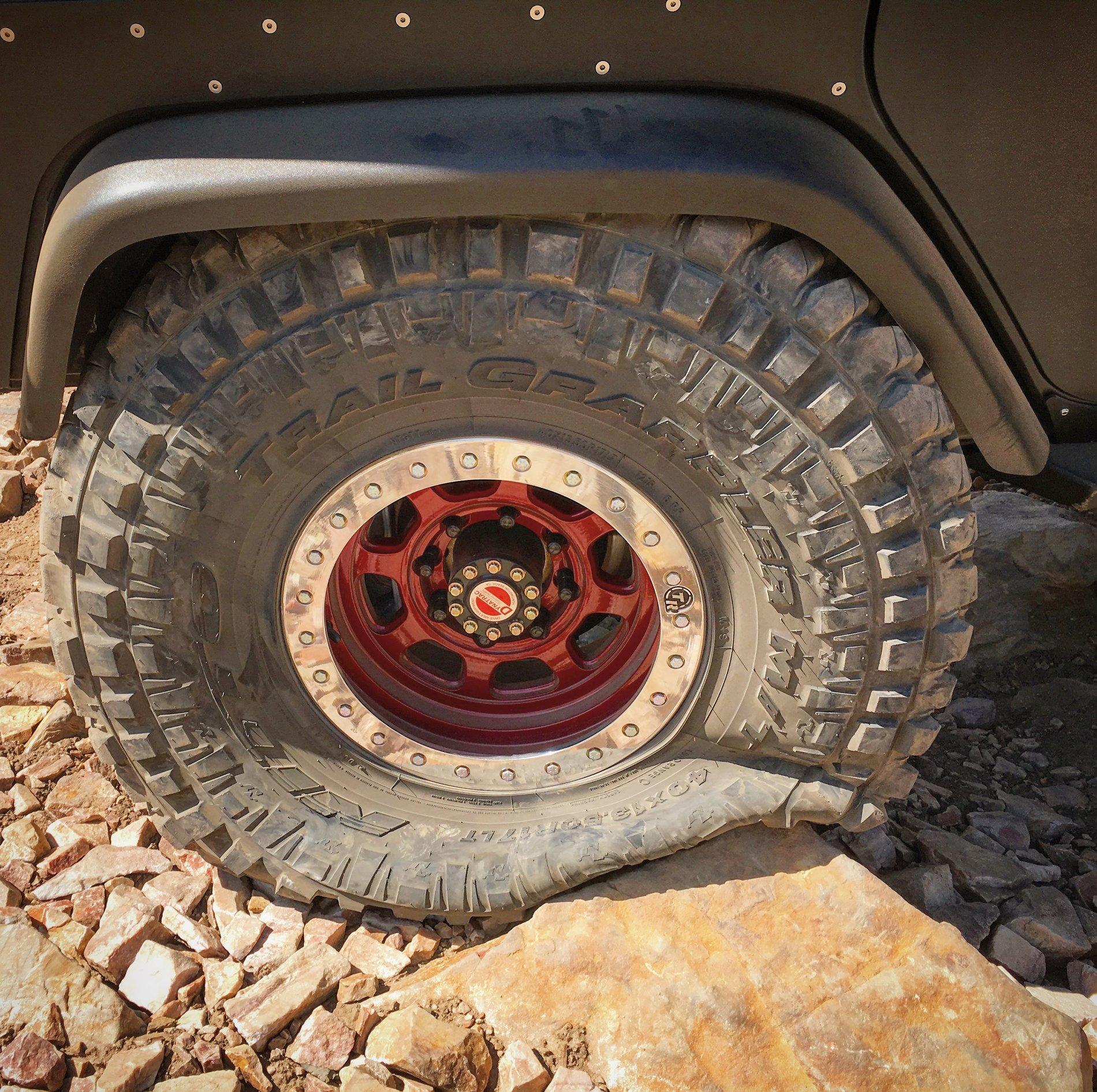 Jeep Wrangler JL max tire size on mopar beadlocks Photo Jul 15, 9 44 46 AM