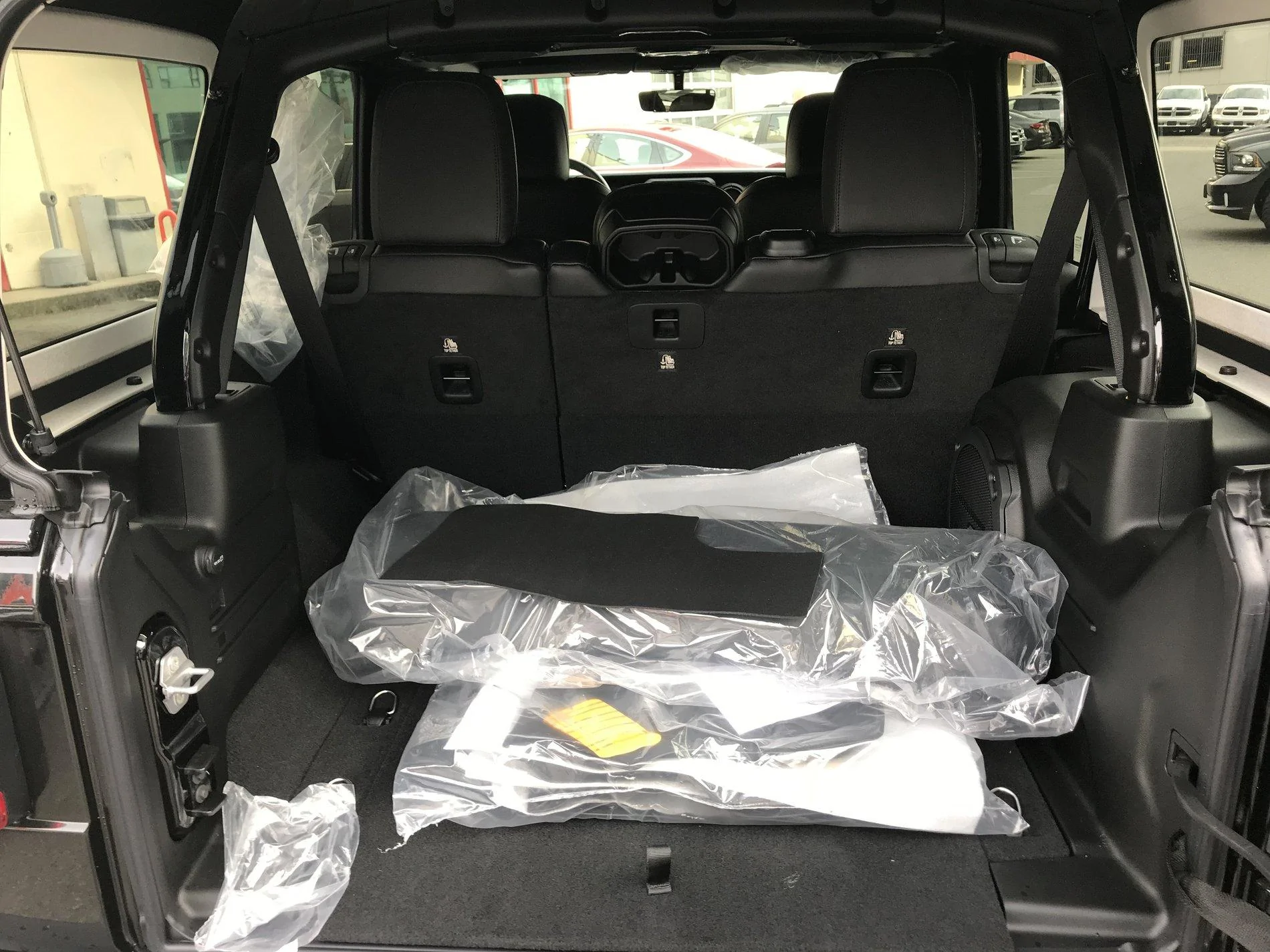 Jeep Wrangler JL Show off your Delivered JL Here! B61AD9BB-8D3E-4737-88FC-E5035358966A