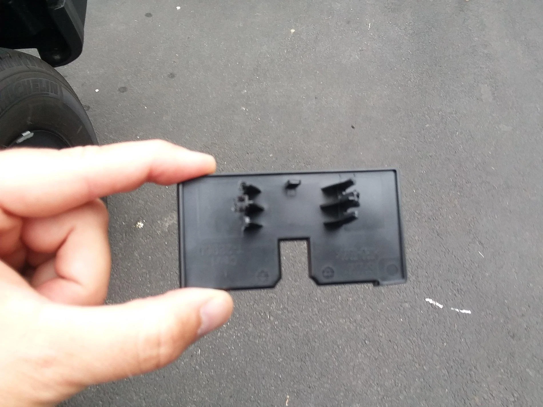 Jeep Wrangler JL what is this ? 20190610_123843[1]