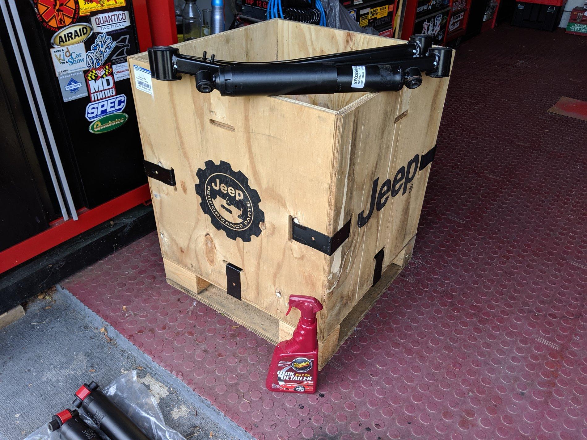 Jeep Wrangler JL Factory suspension grab box IMG_20190610_185726