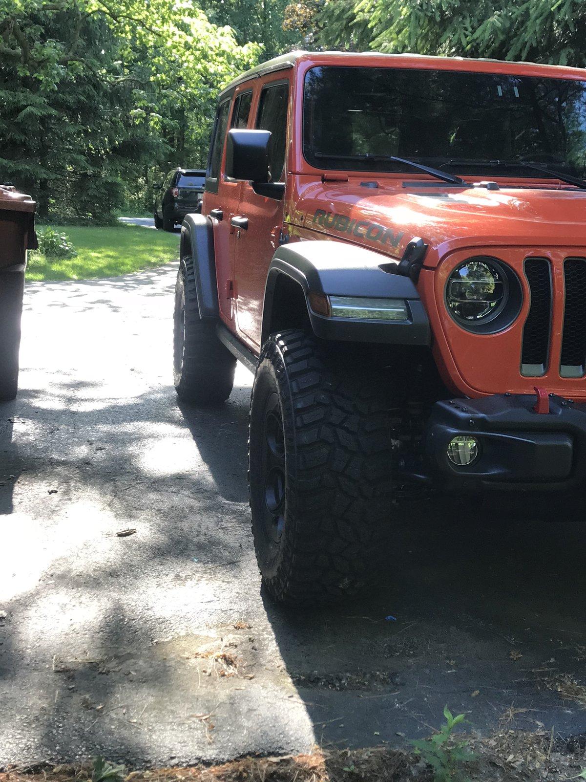 Jeep Wrangler JL AEV Savegre 09BC3ABE-6970-4825-A090-C44BC4E905DF