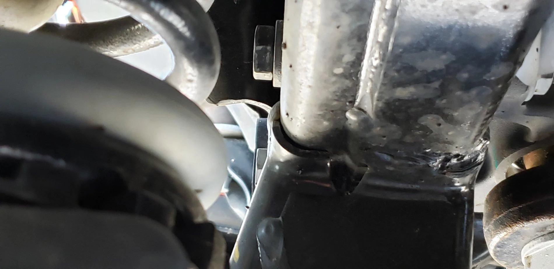 Jeep Wrangler JL Massive Frame Weld Issues 20190611_142844[1]