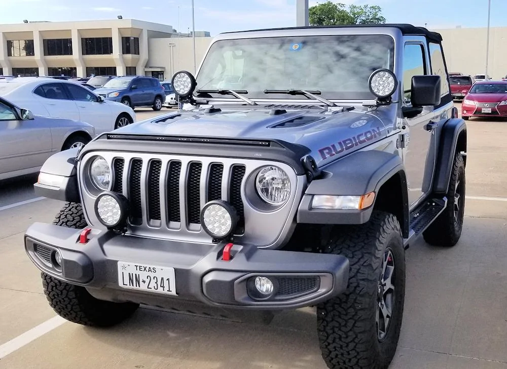 Jeep Wrangler JL Aeroskin lightshield install tumblr_psz0hfOj1d1tkp167o2_1280
