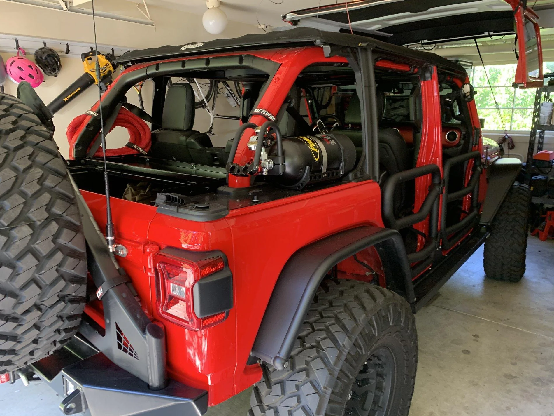 Jeep Wrangler JL My First Jeep - WOW! 8F64E0D8-2C9A-48E4-966C-FA460F7ADA85