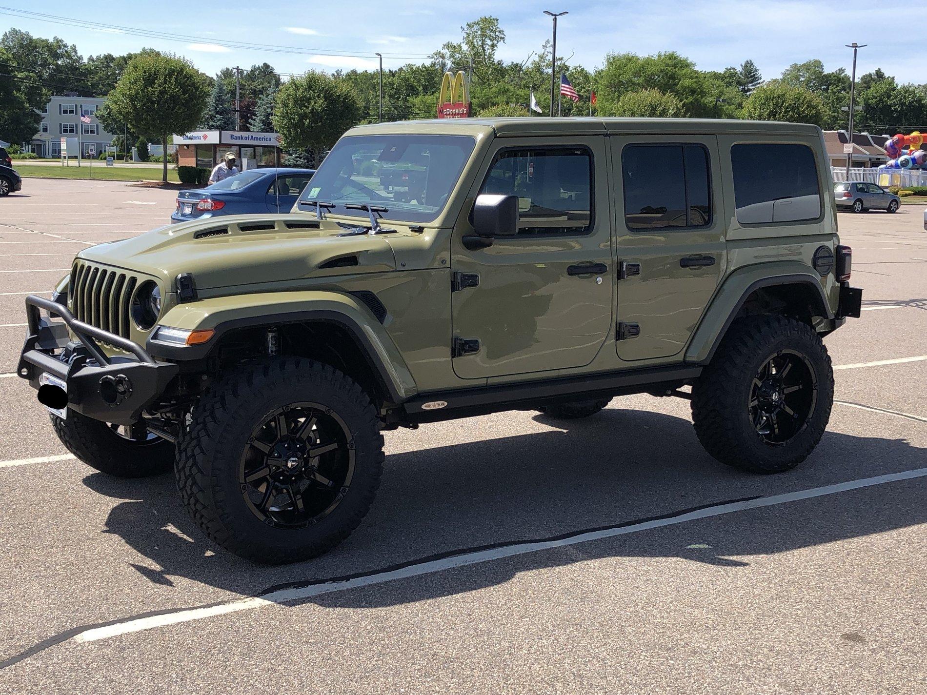 Jeep complete_LI.jpg