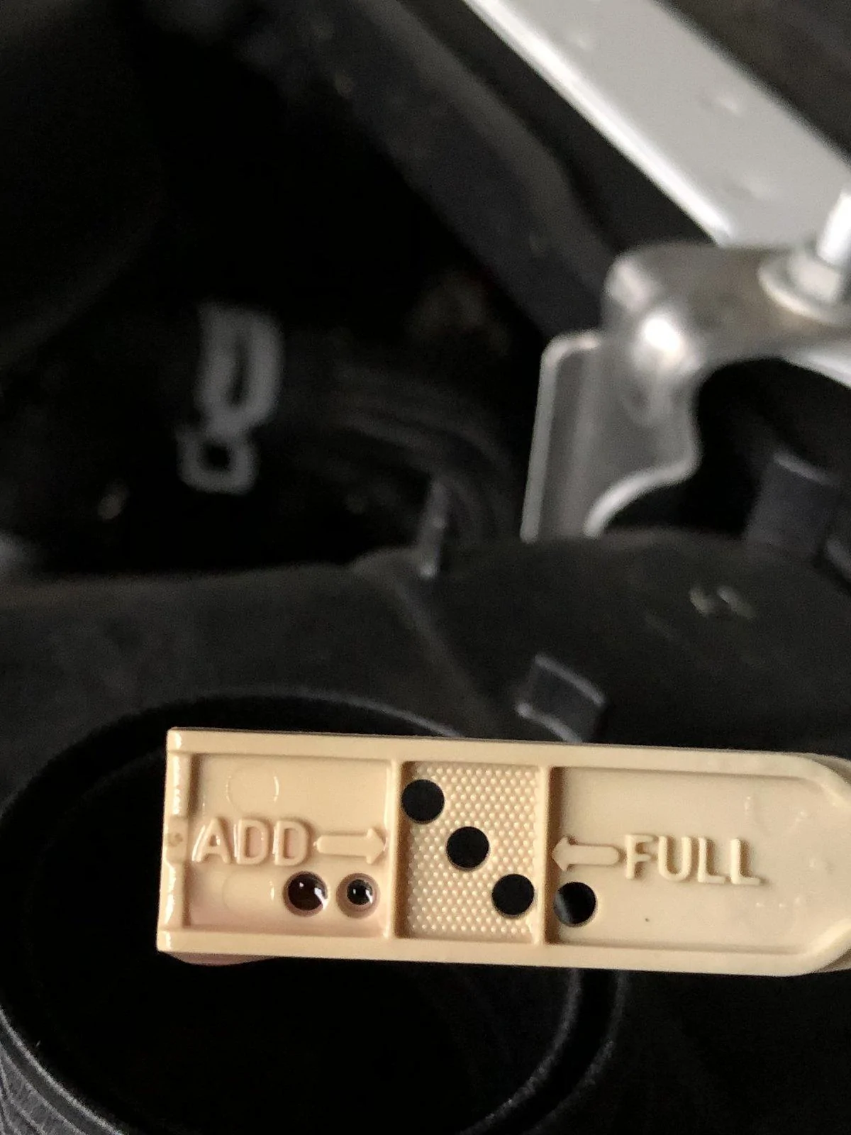Jeep Wrangler JL What fluid is this? CF651307-EA26-43D0-ABB0-1DF7890AE489