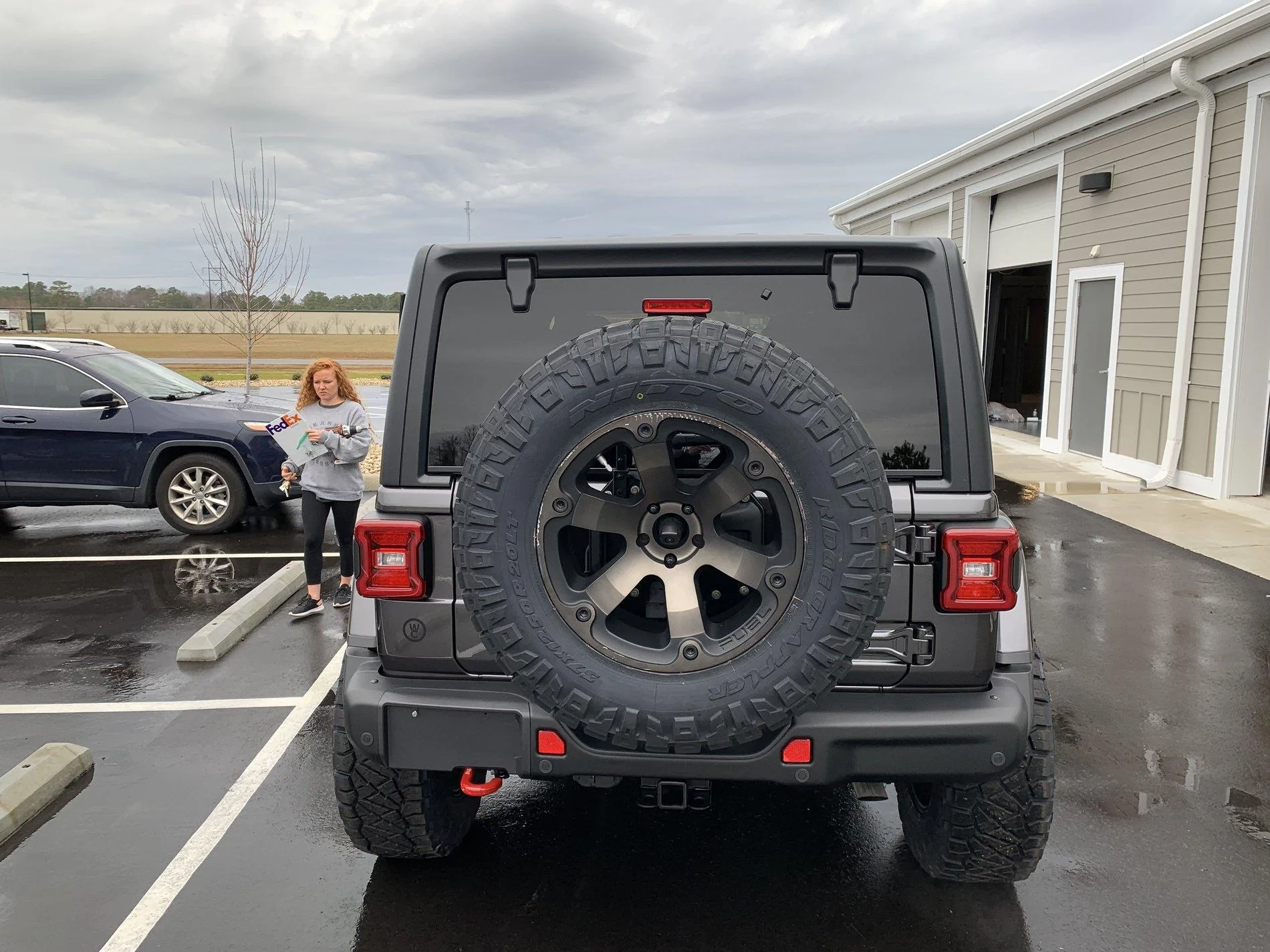 Jeep Wrangler JL Spare tire delete on daily driver DFEFEBA0-54BD-4740-8FFC-E4A617A5685C