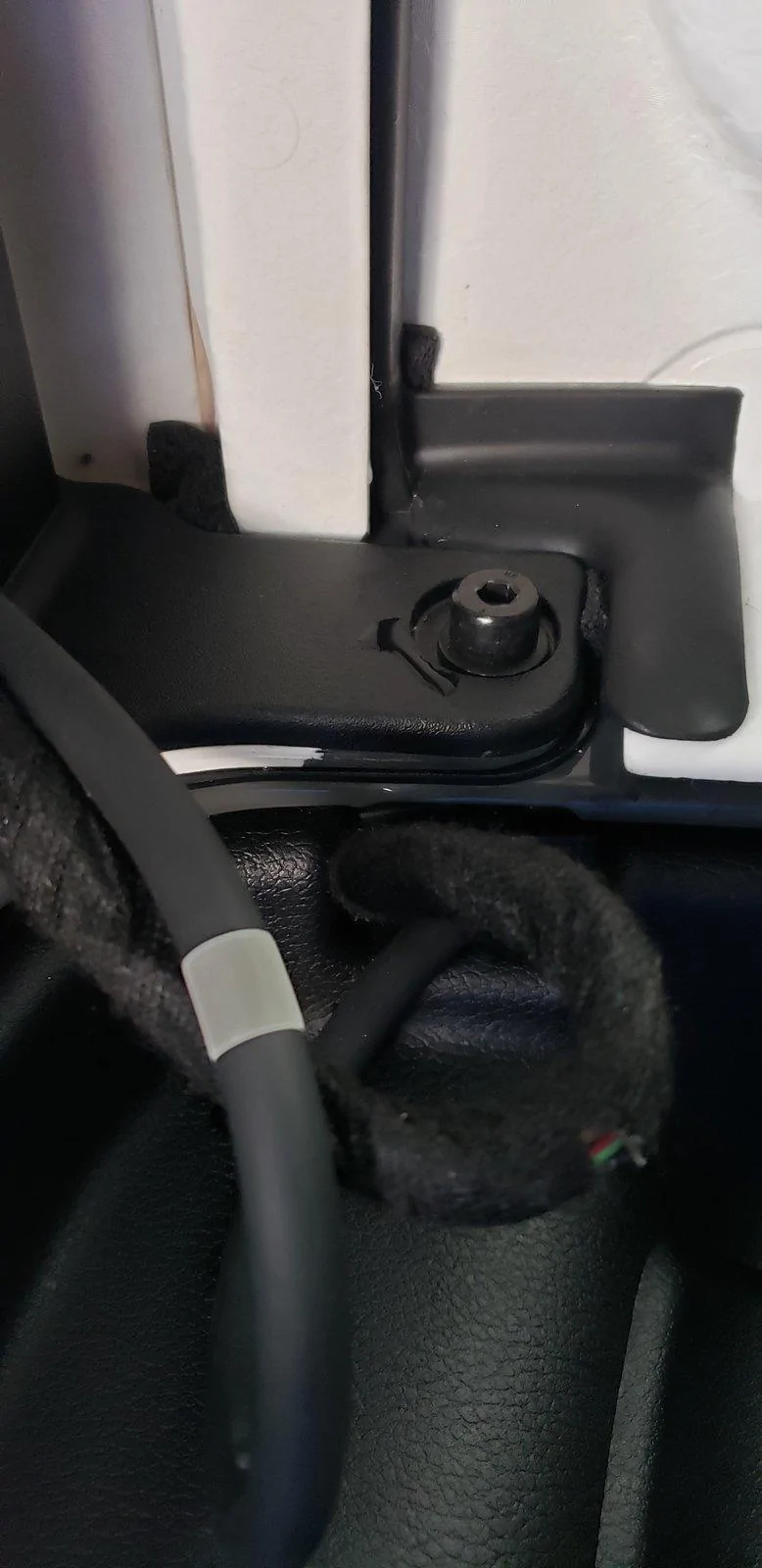 Jeep Wrangler JL Leak! One Touch Power Roof 20190620_174700