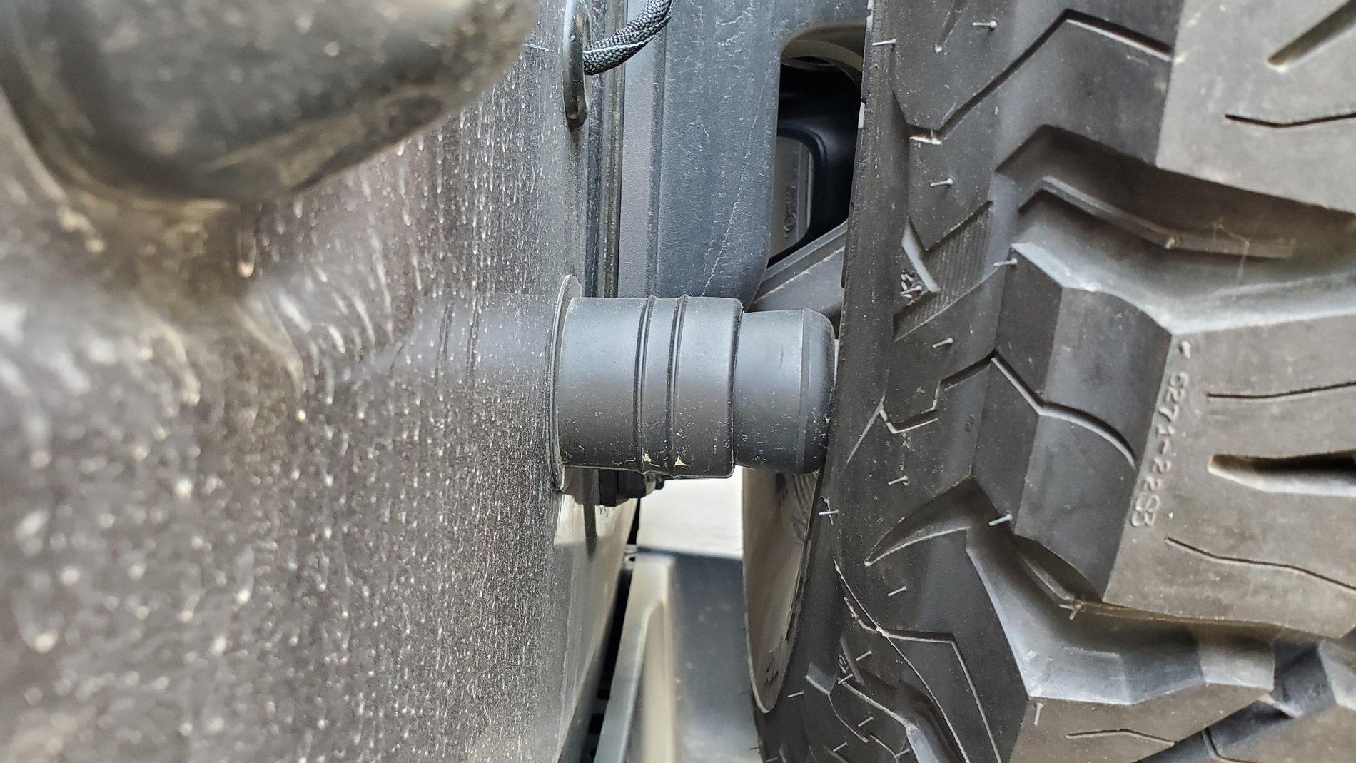 Jeep Wrangler JL Tailgate Bumpstops? 20190622_174659[1]