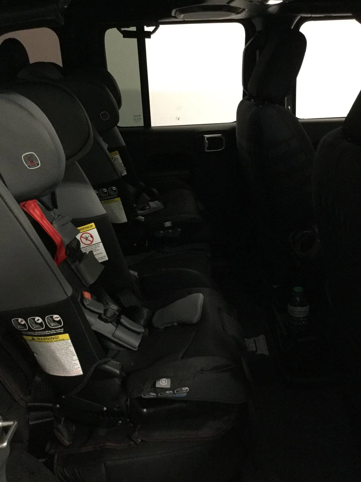 Jeep Wrangler JL Car Seats CBBF1DB1-502A-441D-88D3-C07193E13995
