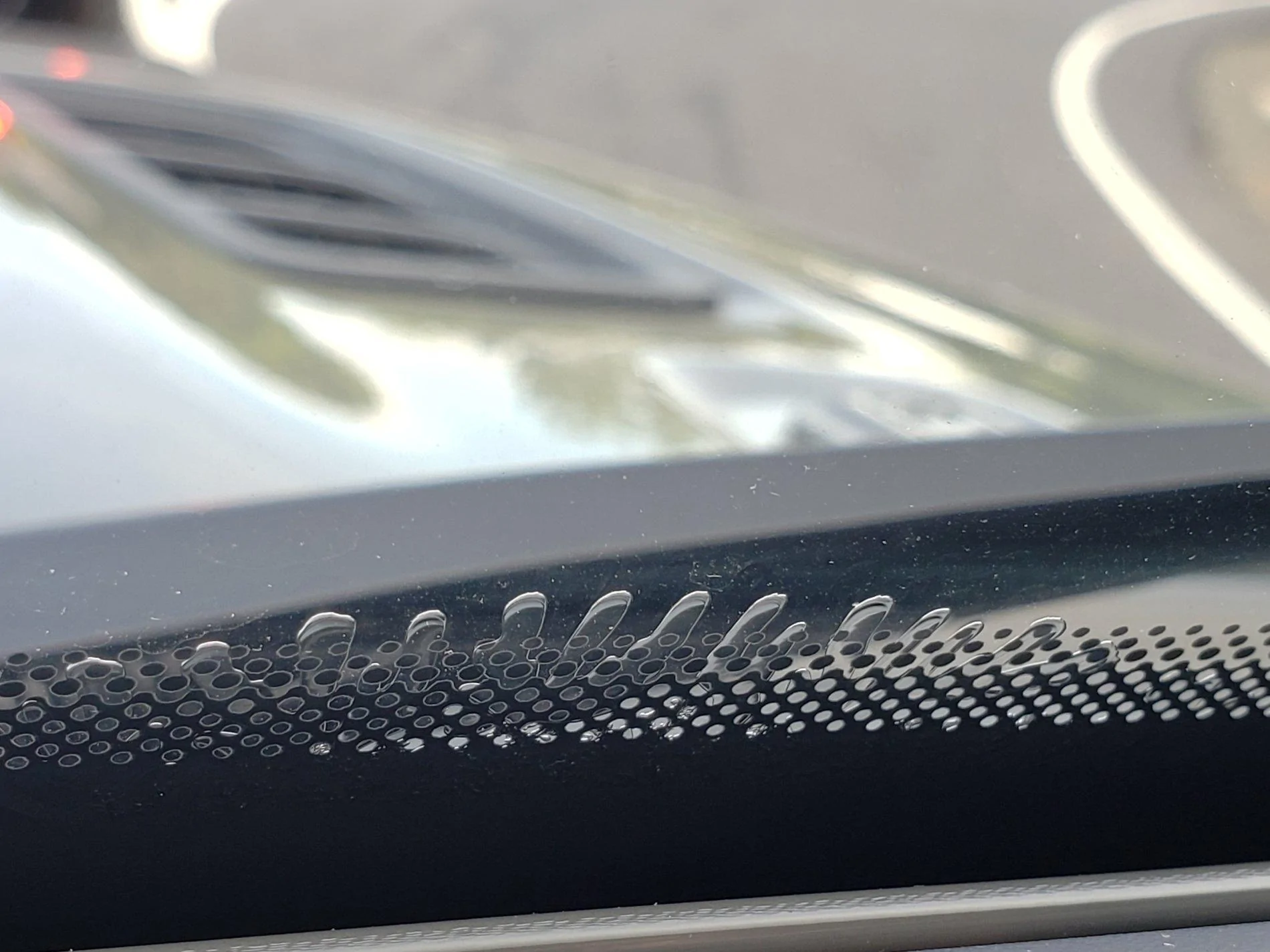Jeep Wrangler JL Windshield flaw? E2BFEB0D-0A65-4505-9020-290DFCE84196
