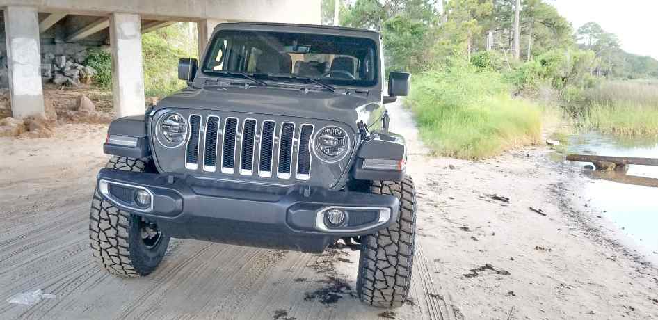 Jeep Wrangler JL Sting gray or black? Resized_LRM_EXPORT_124880372484808_20190628_202528522