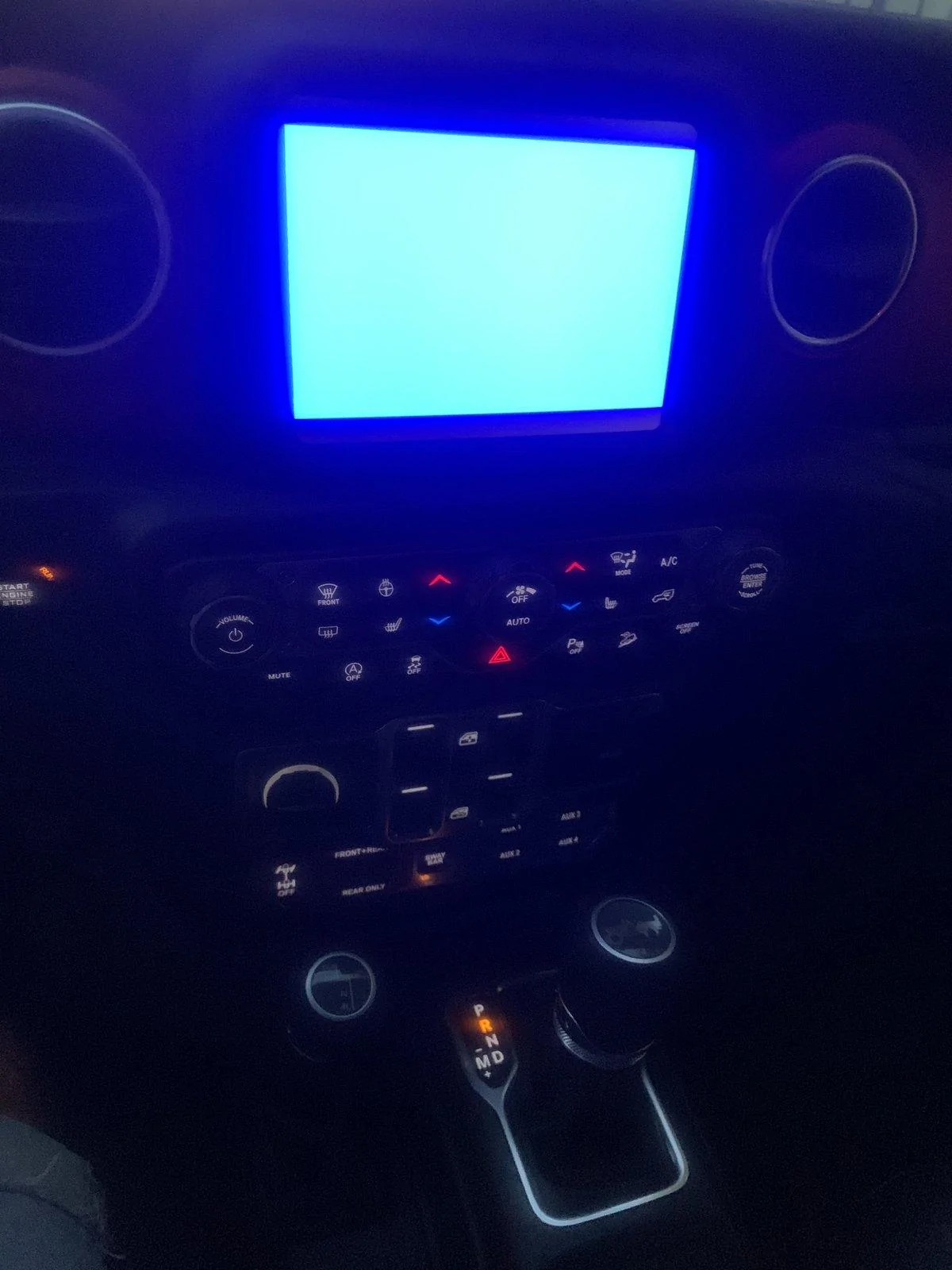 Jeep Wrangler JL RADIO/BLUETOOTH/CAMERA FAIL 8545F32C-957A-48D5-97B4-D8D36383C35E