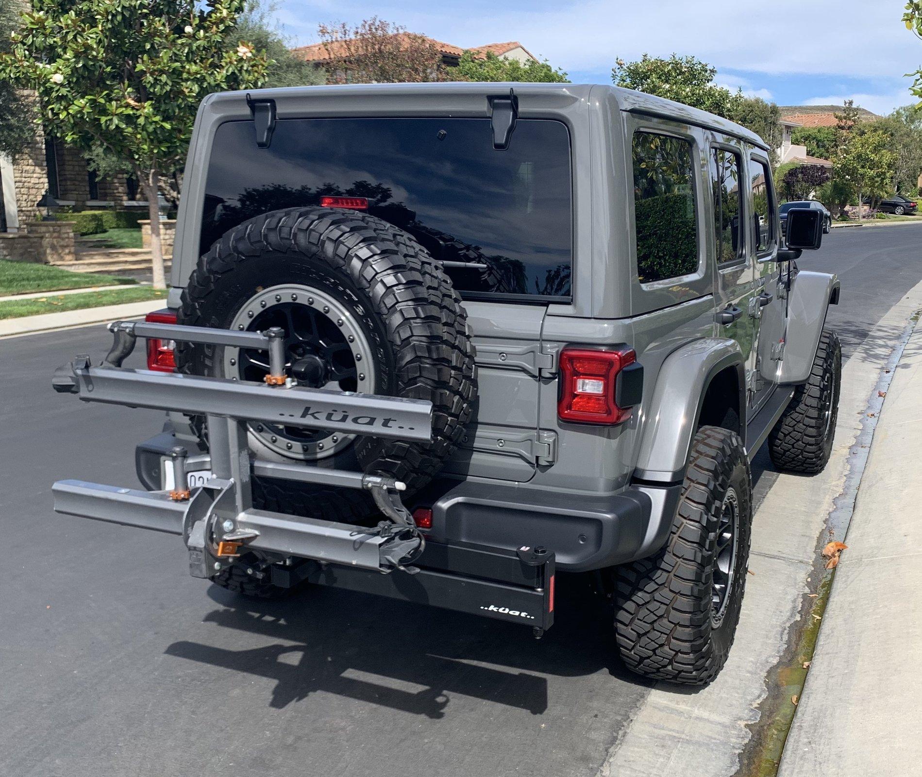 Jeep Wrangler JL Bike hitch mounts IMG_1013