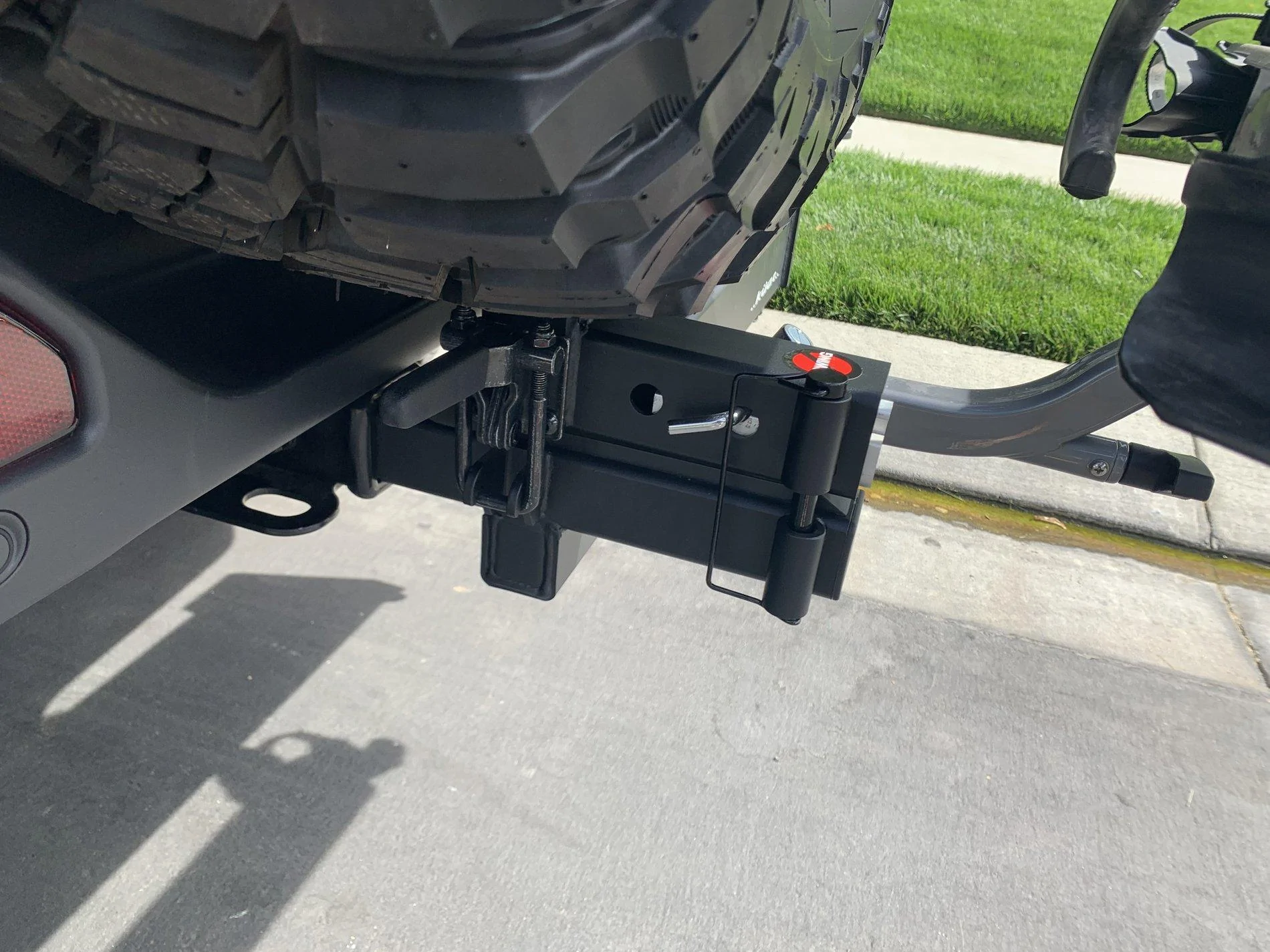 Jeep Wrangler JL Bike hitch mounts IMG_1019