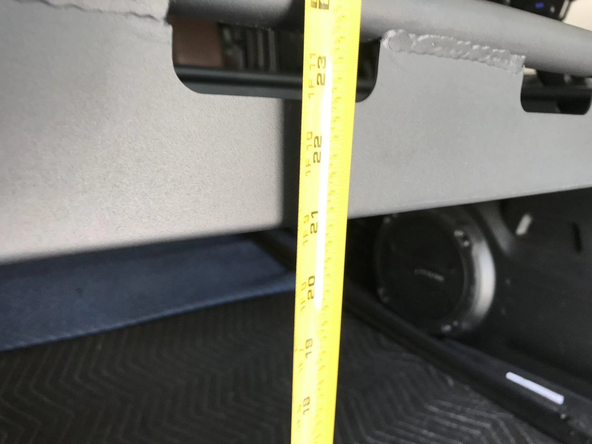 Jeep Wrangler JL Advice needed about cargo area shelf 5916AE4C-F21A-423C-95C2-B7DE737BF869