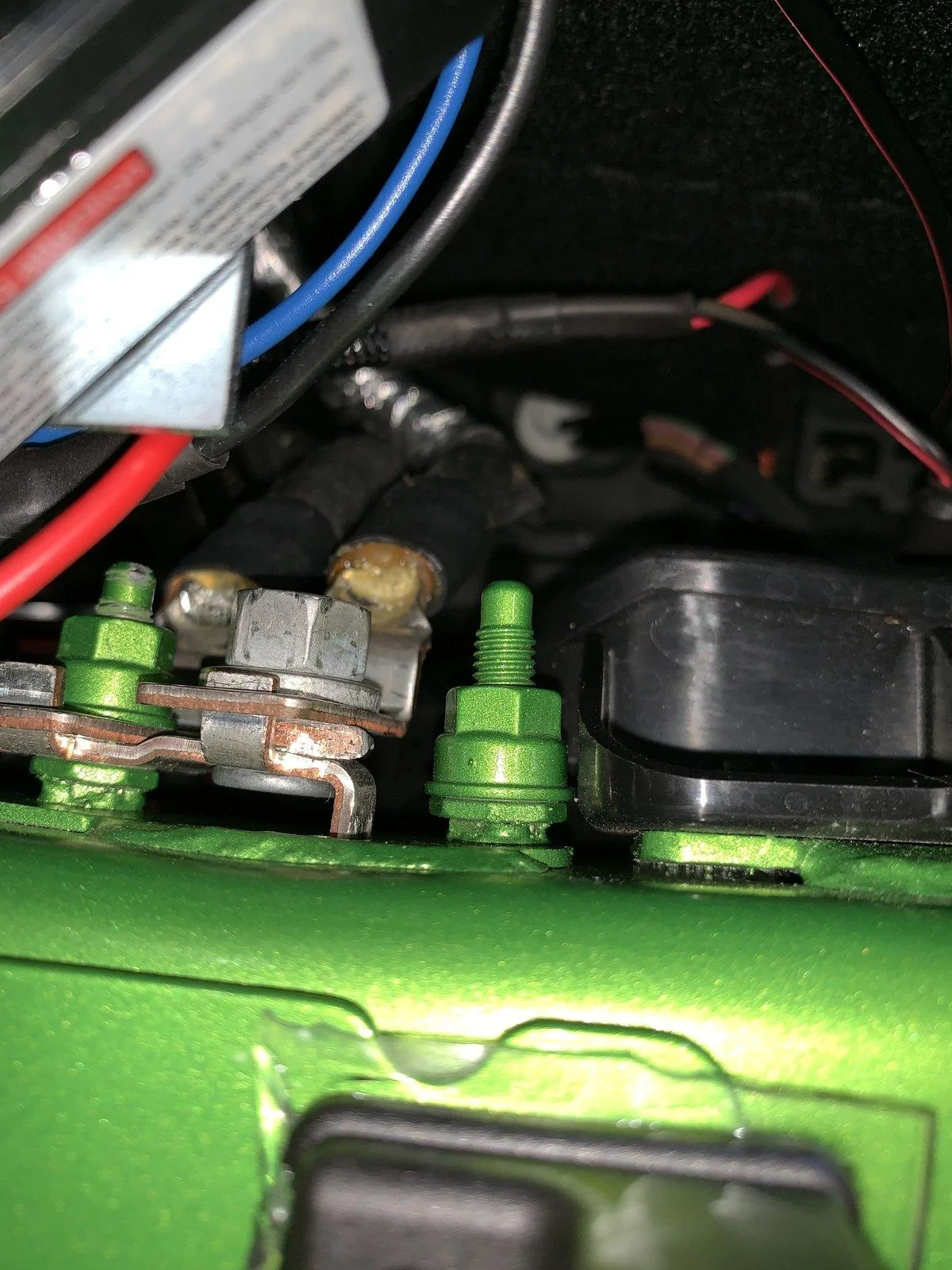 Jeep Wrangler JL How TO - Add a Grounding Terminal img_4961-jpg