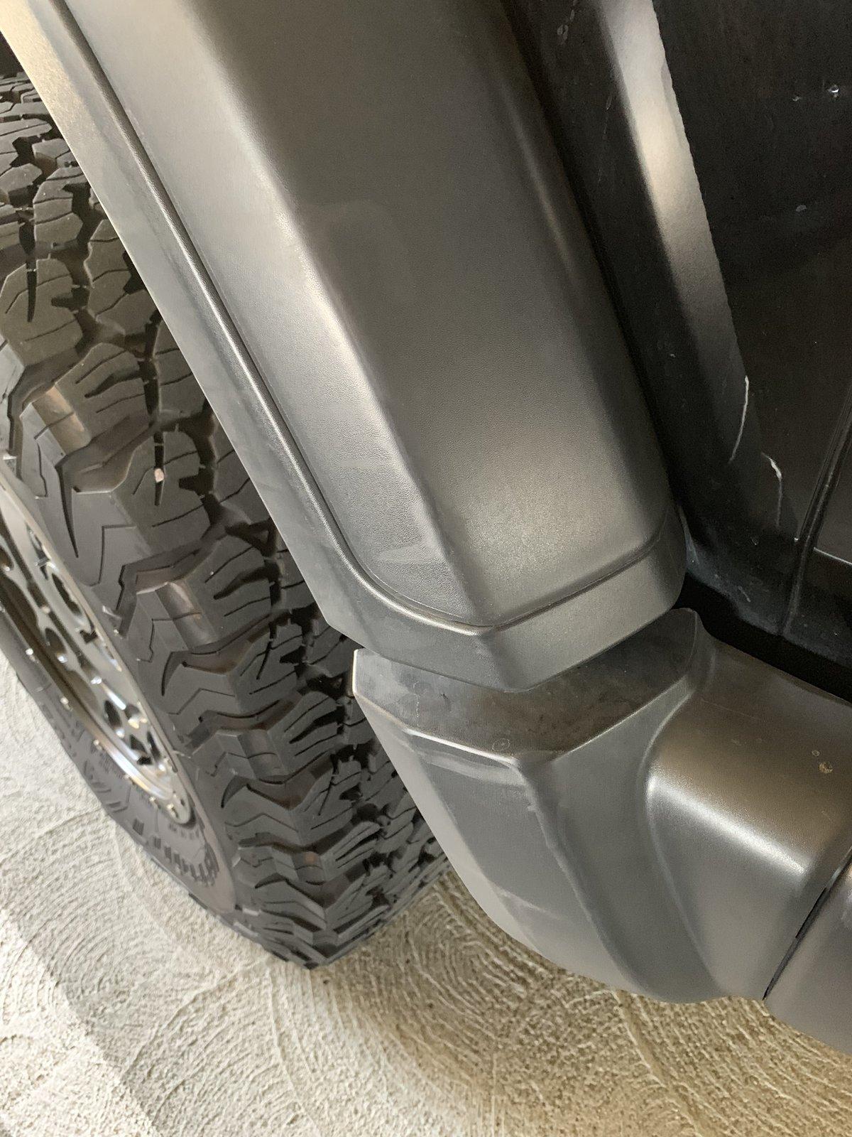Jeep Wrangler JL Fender repair/replace help IMG_0078.JPEG