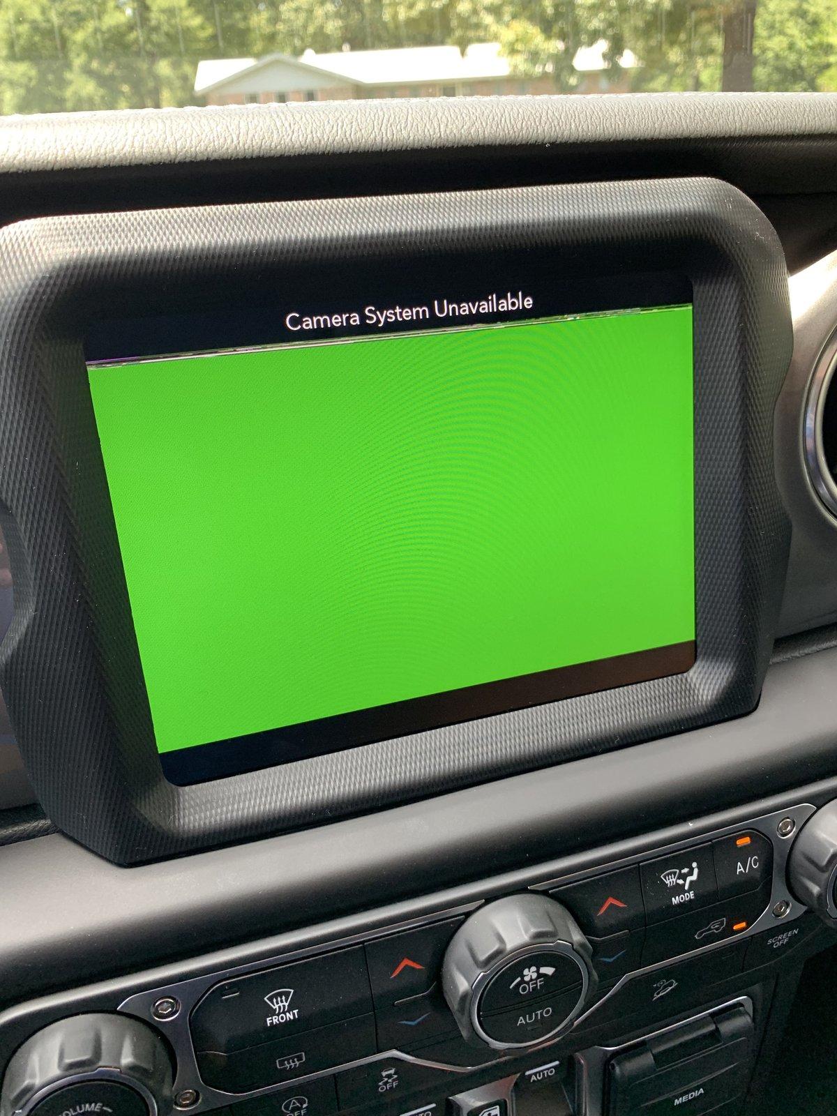Jeep Wrangler JL Audio system issue - cutting in and out 50182673-8C0E-4BDA-842A-F1666DE98FA0