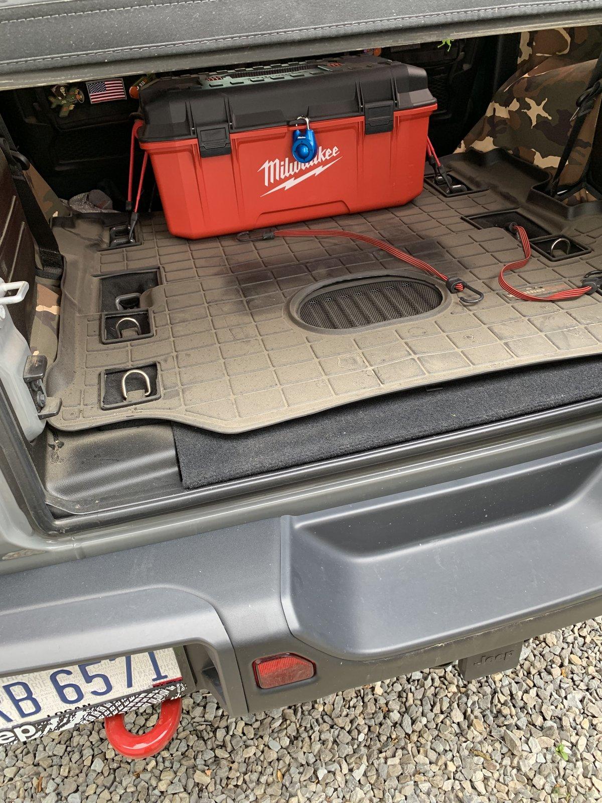 Jeep Wrangler JL Fake door mud needed 39DF3916-8351-40F3-A5C7-2DA14729319C