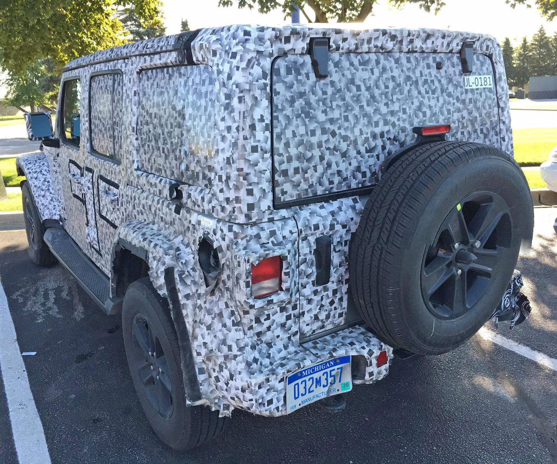 Jeep Wrangler JL Panel-Hardtop Theory IMG_5126.JPG