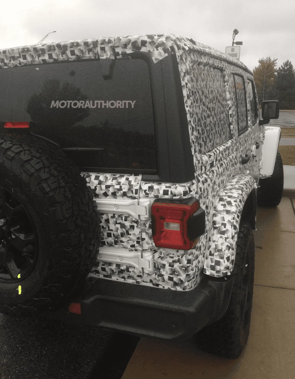 Jeep Wrangler JL More JLU pics finally (with Interior) 2018-JL-Wrangler-7