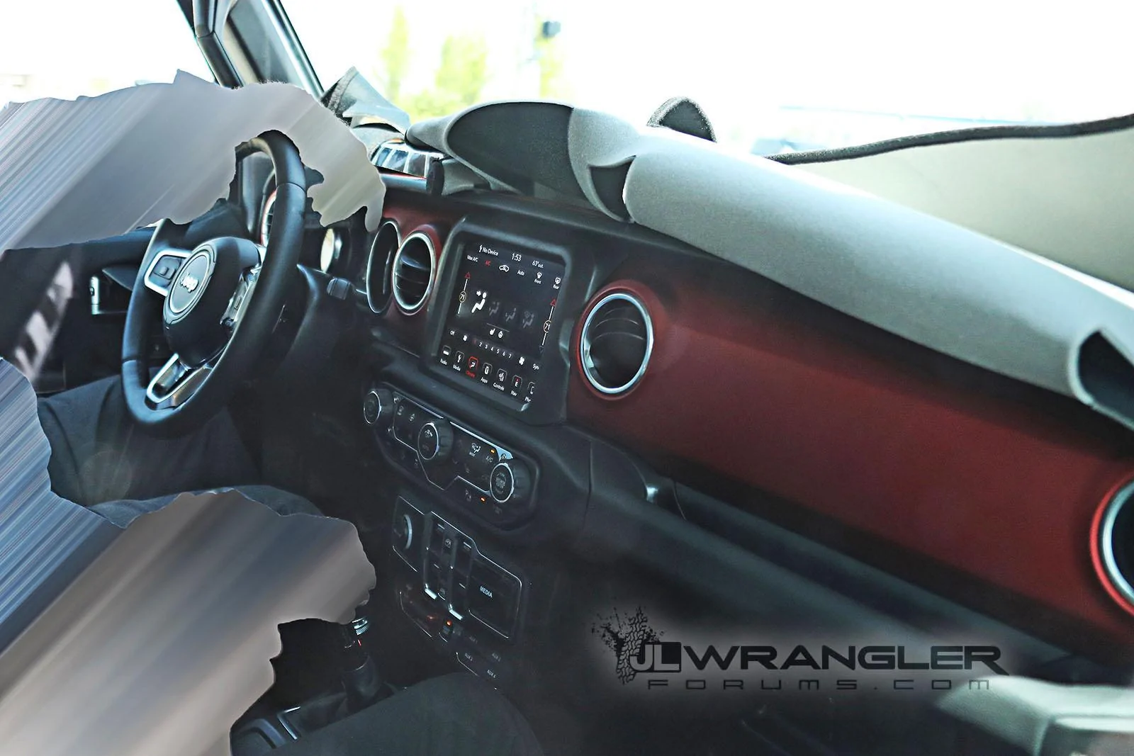 Jeep Wrangler JL More JLU pics finally (with Interior) 2018-jeep-wrangler-interior-rubicon-1-jpg