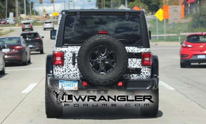 2018-Jeep-Wrangler-JL-Rubicon-JLWRANGLERFORUMS-15-864x520.webp
