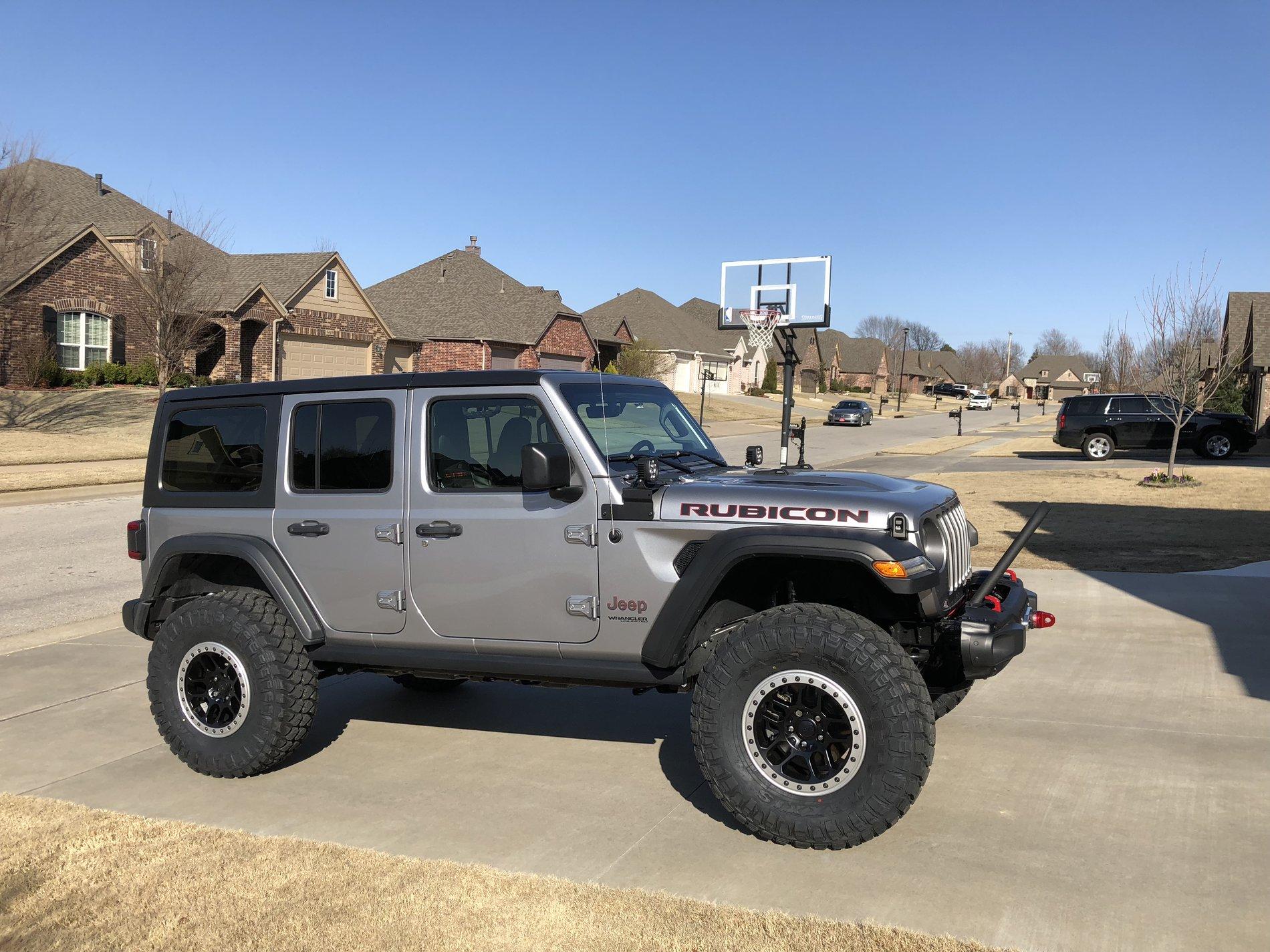Jeep Wrangler JL max tire size on mopar beadlocks 52C2CC17-59A6-44C9-A8EA-B285296BC04B