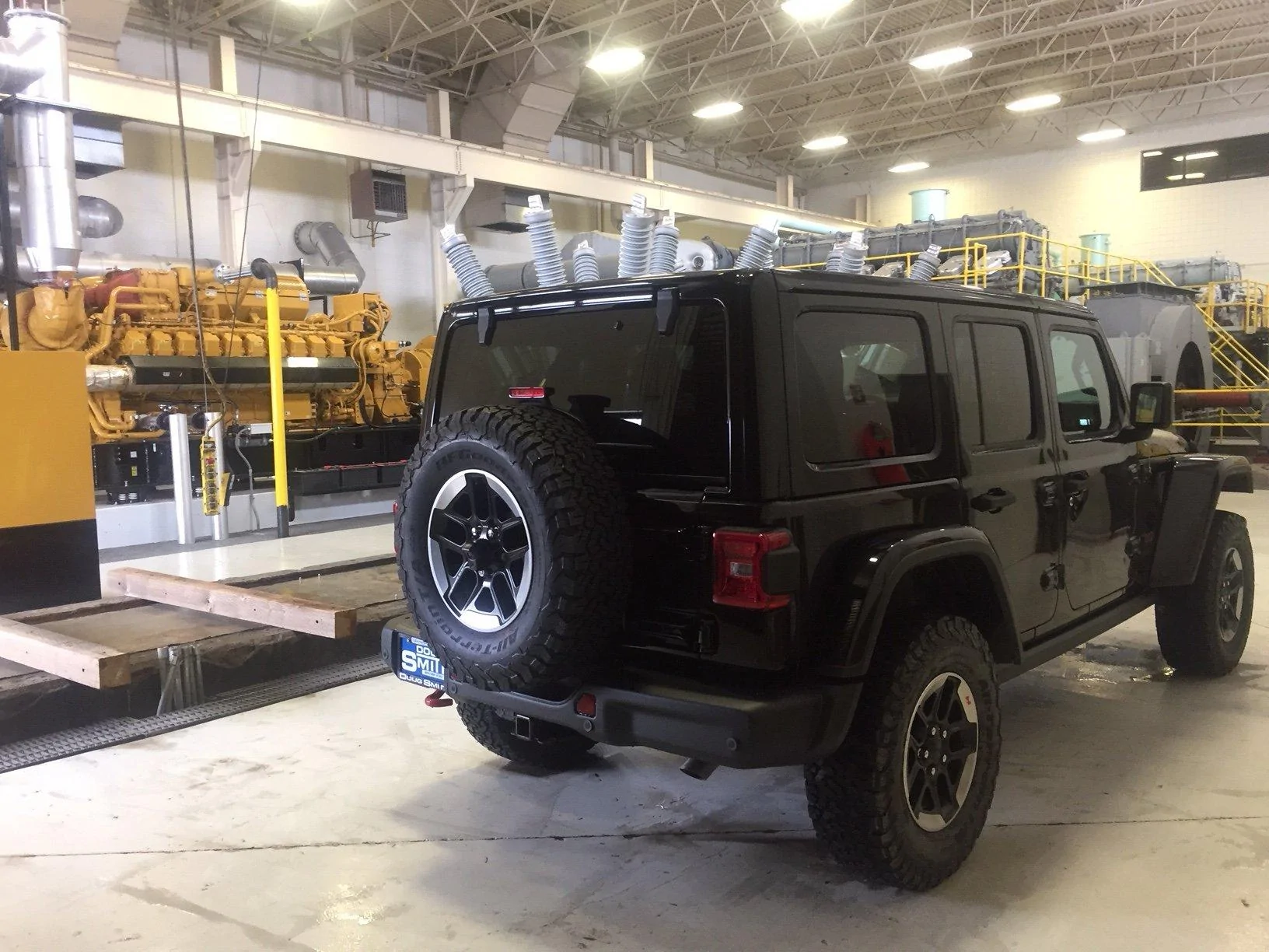 Jeep Wrangler JL Polished Lip option IMG_1159