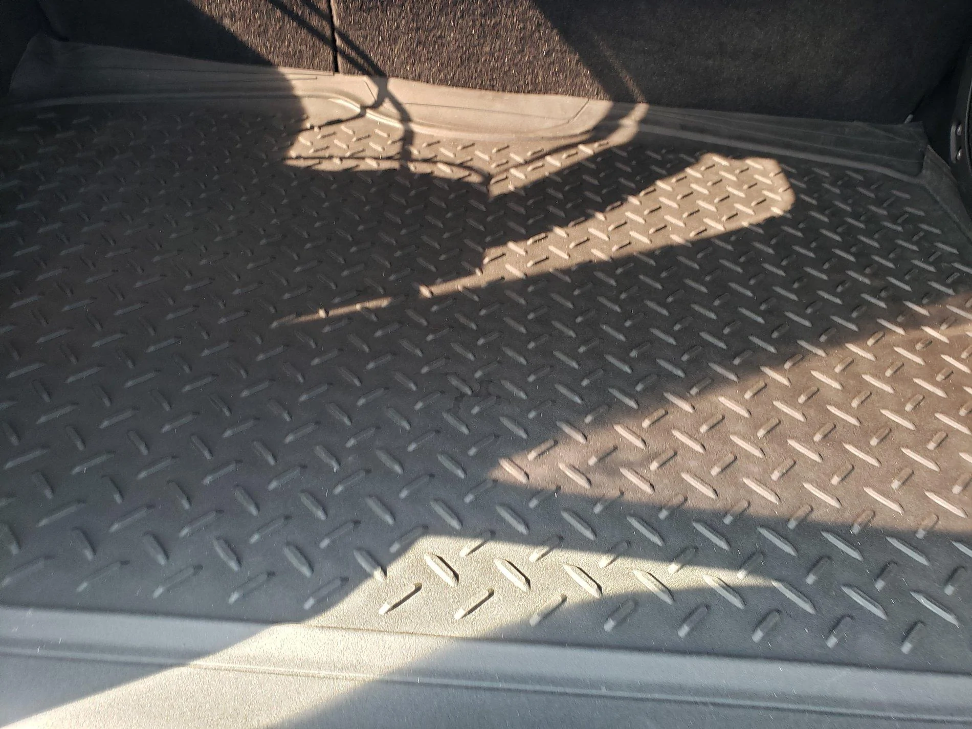 Jeep Wrangler JL Trunk Liner 20190711_090522