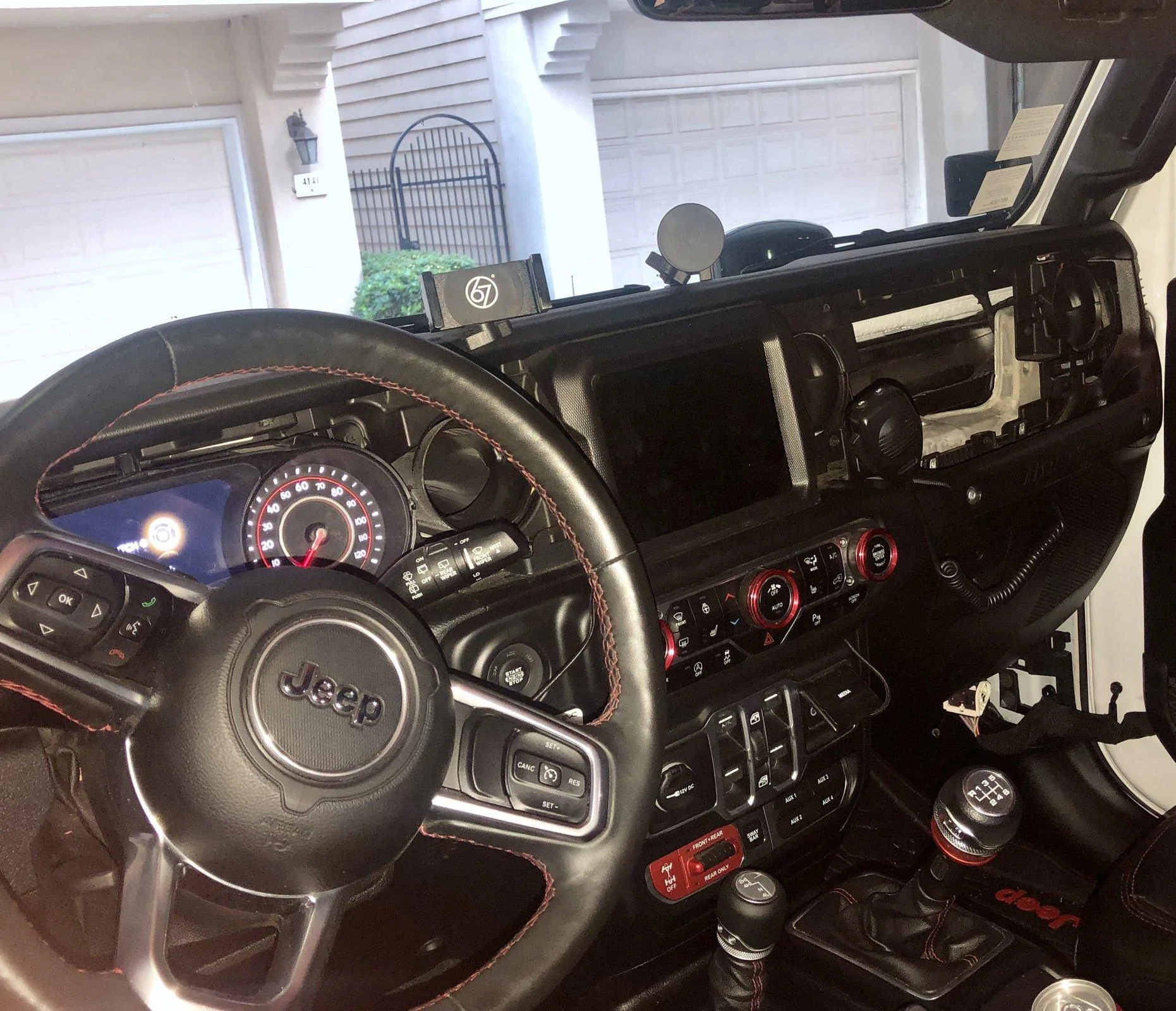 Jeep Wrangler JL Red Dash Trim Removal / Replacement 66AD2AF2-B16F-423A-A36B-C050ED33D1E3