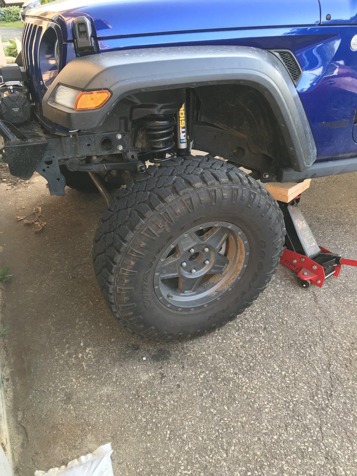 Jeep Wrangler JL AEV 2 Door Lift DC306FBD-85E6-467B-9169-7FBE11A64873