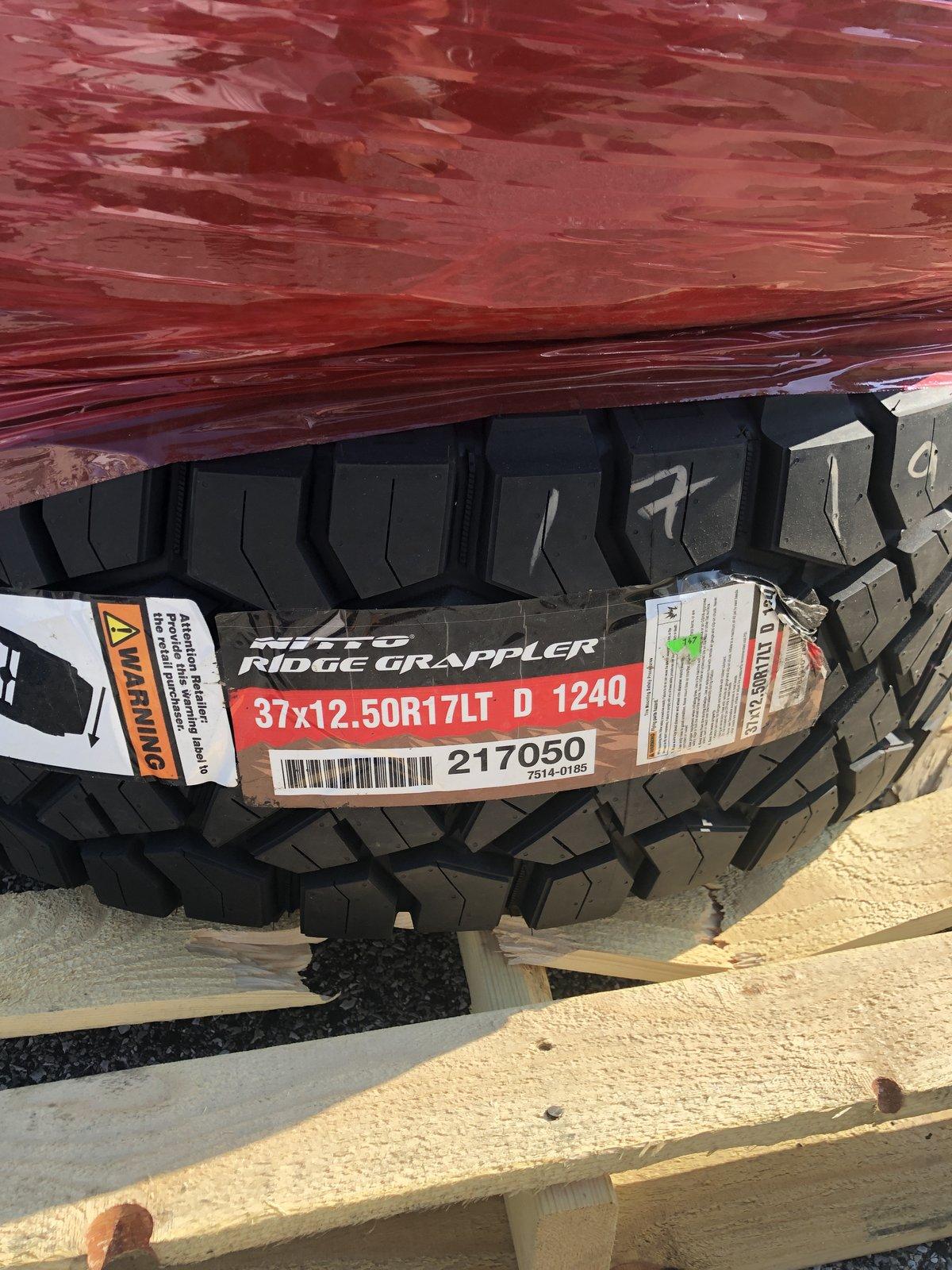 Jeep Wrangler JL AEV Savegre FD8DD4B6-AA73-45A4-B454-8F51BB661758