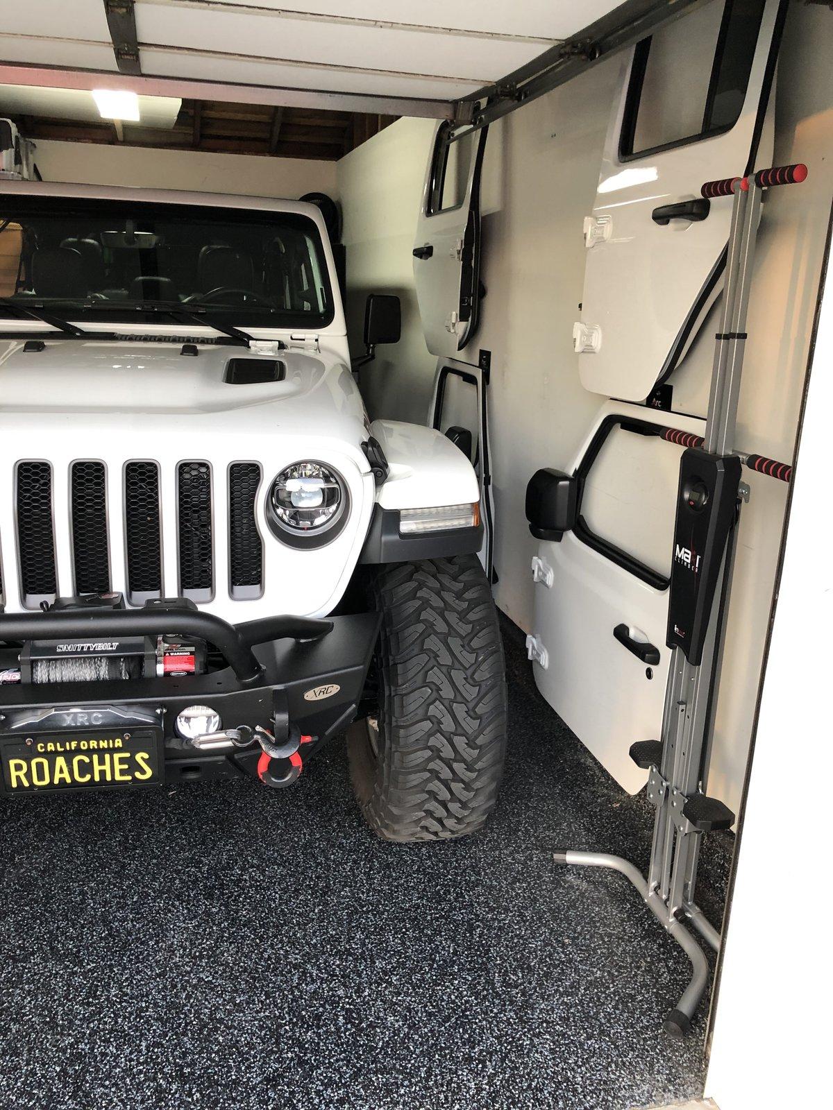 Jeep Wrangler JL Naked JL Pics - Topless and Doorless (Jeeps only please) 5C277A2D-2F24-4AB5-A55A-156BB7608E3D