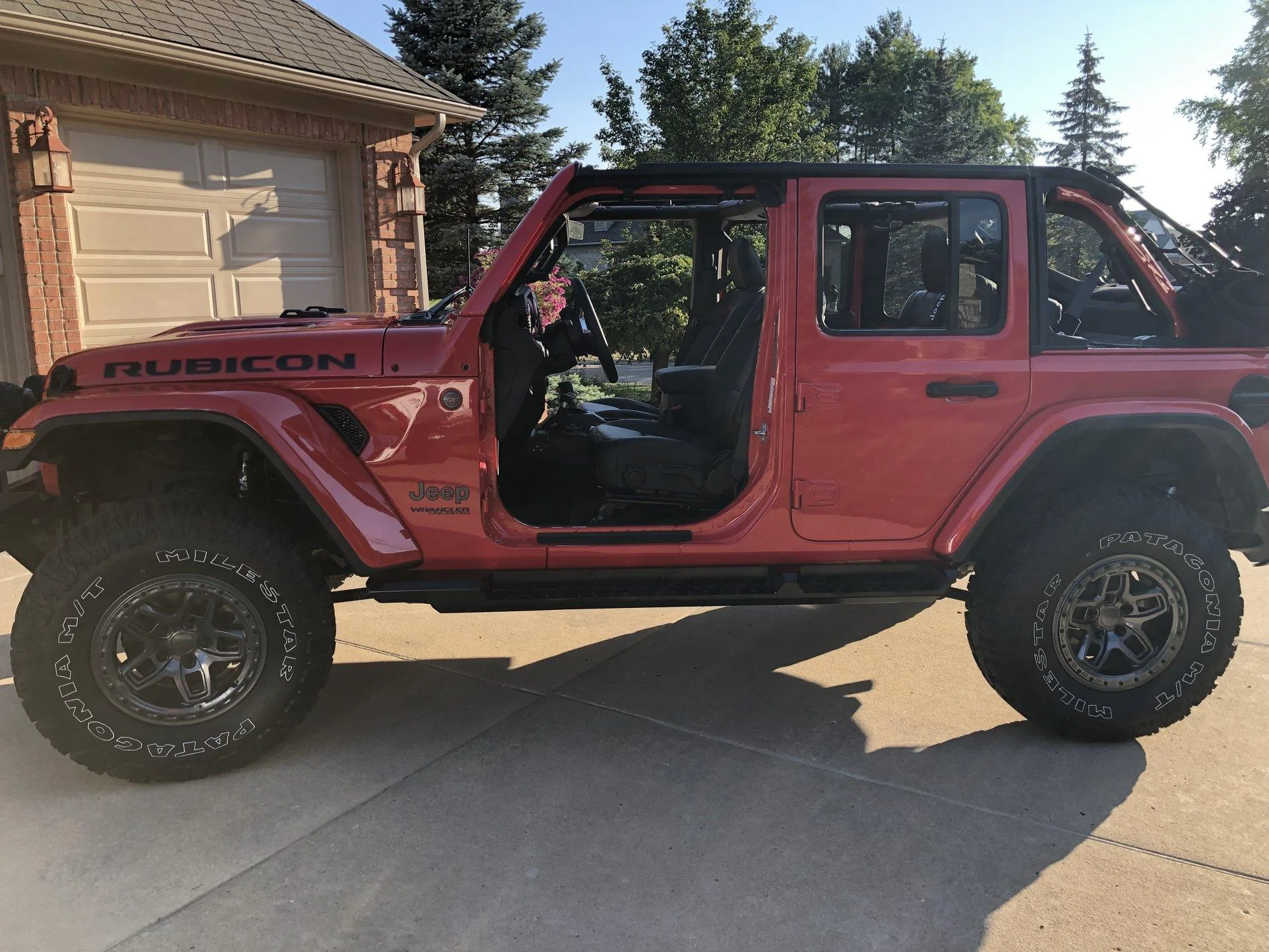 Jeep Wrangler JL Naked JL Pics - Topless and Doorless (Jeeps only please) E1BA439D-2E7C-4812-ACD9-8D235DEEFED0