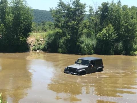 Jeep Wrangler JL Pennsylvania Jeep water crossin