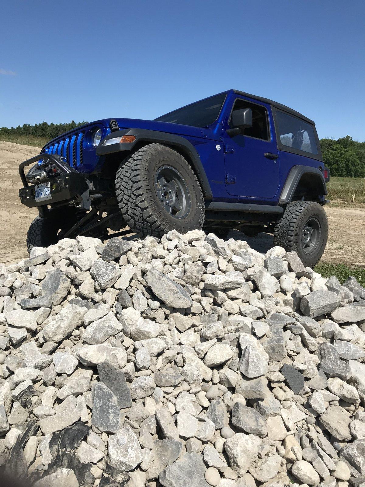 Jeep Wrangler JL AEV 2.5" 0F49562F-7E4C-4EBD-8626-FAD735D4B172