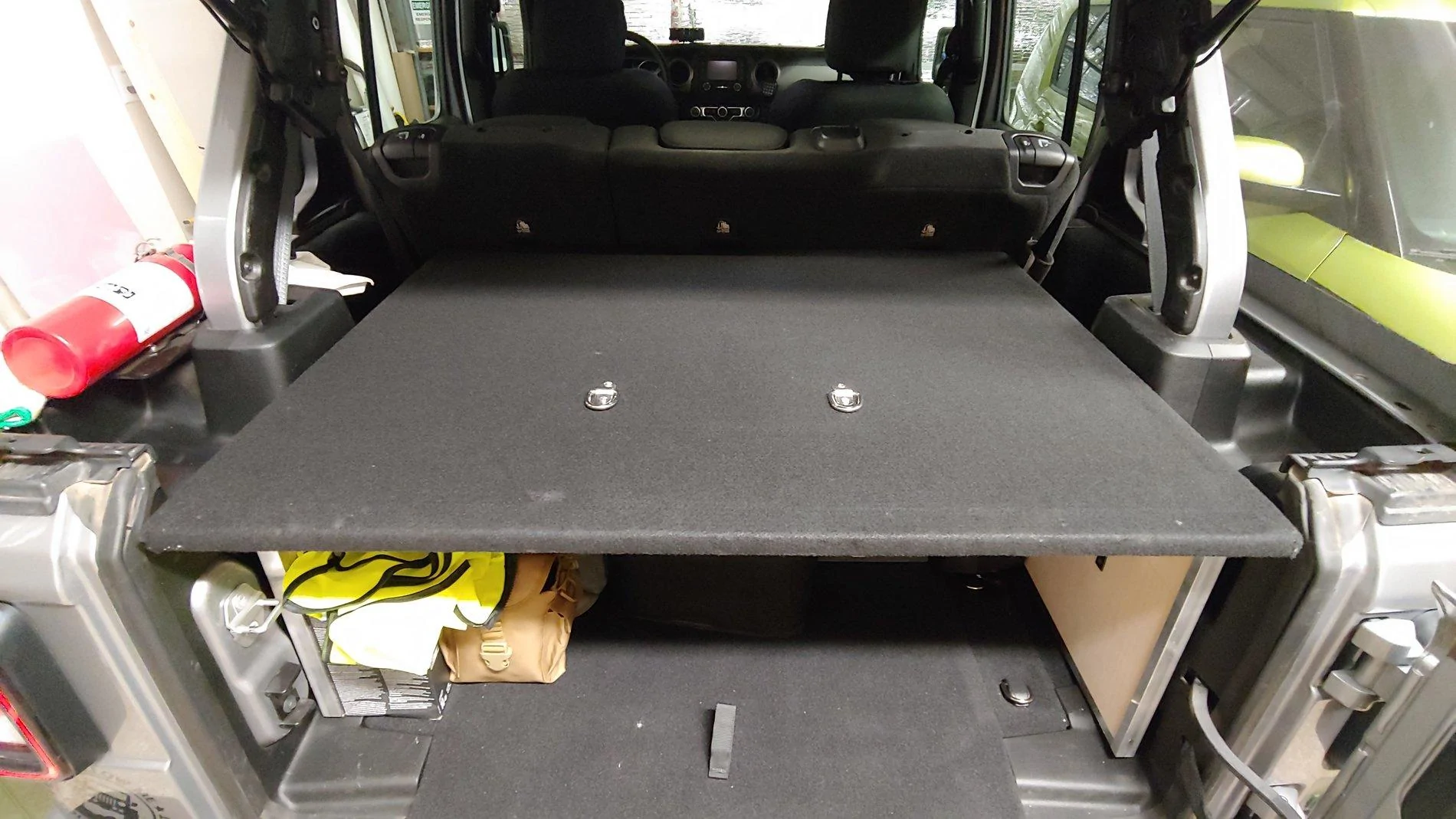 Jeep Wrangler JL Cargo area secure box 0716190637