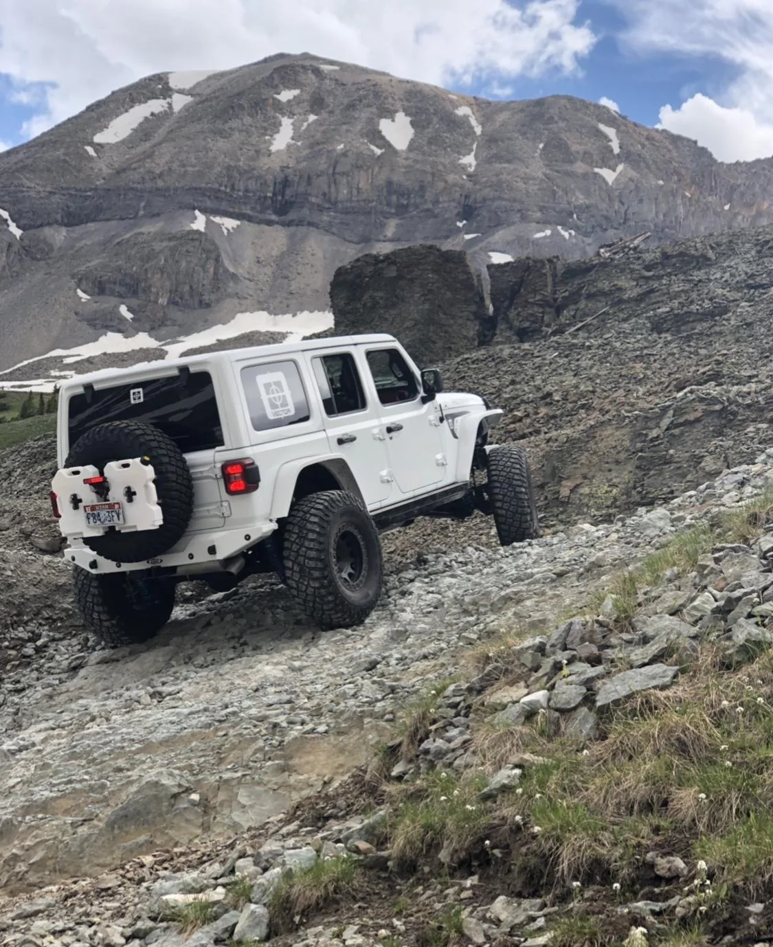 Jeep Wrangler JL Vector Offroad 2018 JLU Bright White Build 07DF9338-2537-4D31-8D72-50934E2C239C