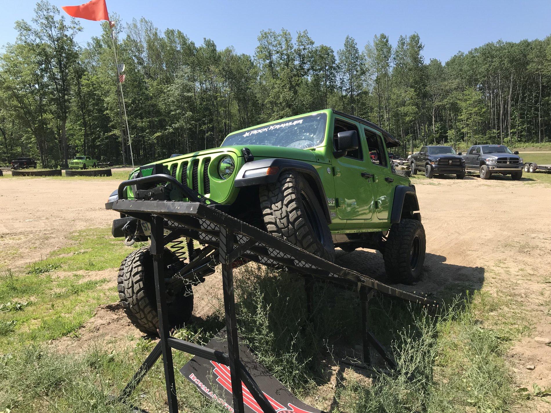 Jeep Wrangler JL A Stil2low Jeep 6DE6F70C-05D2-471F-A8AF-563DCBB1DE8B