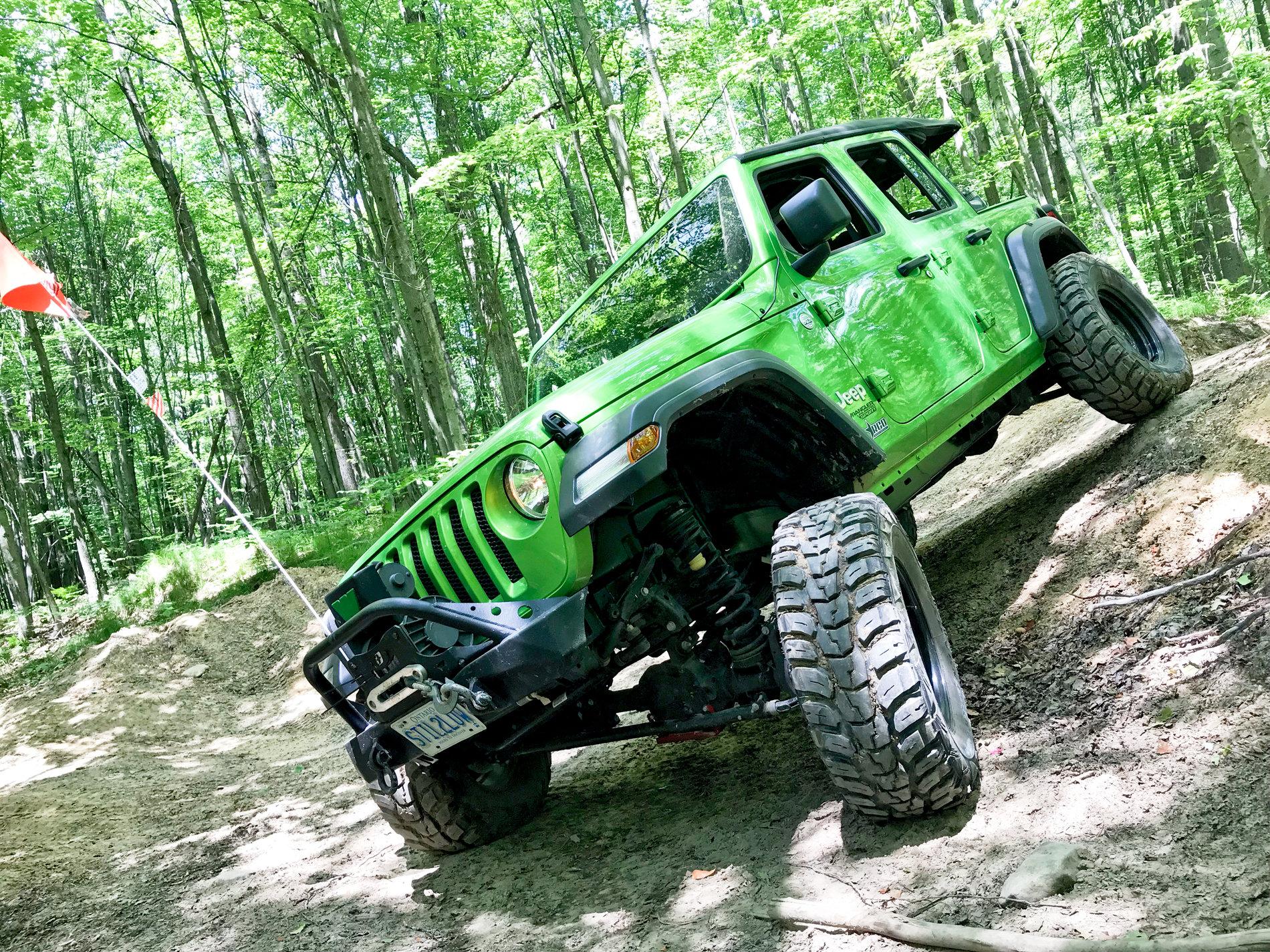Jeep Wrangler JL A Stil2low Jeep F19B65C4-0B9F-40D4-A16A-D146E9508611