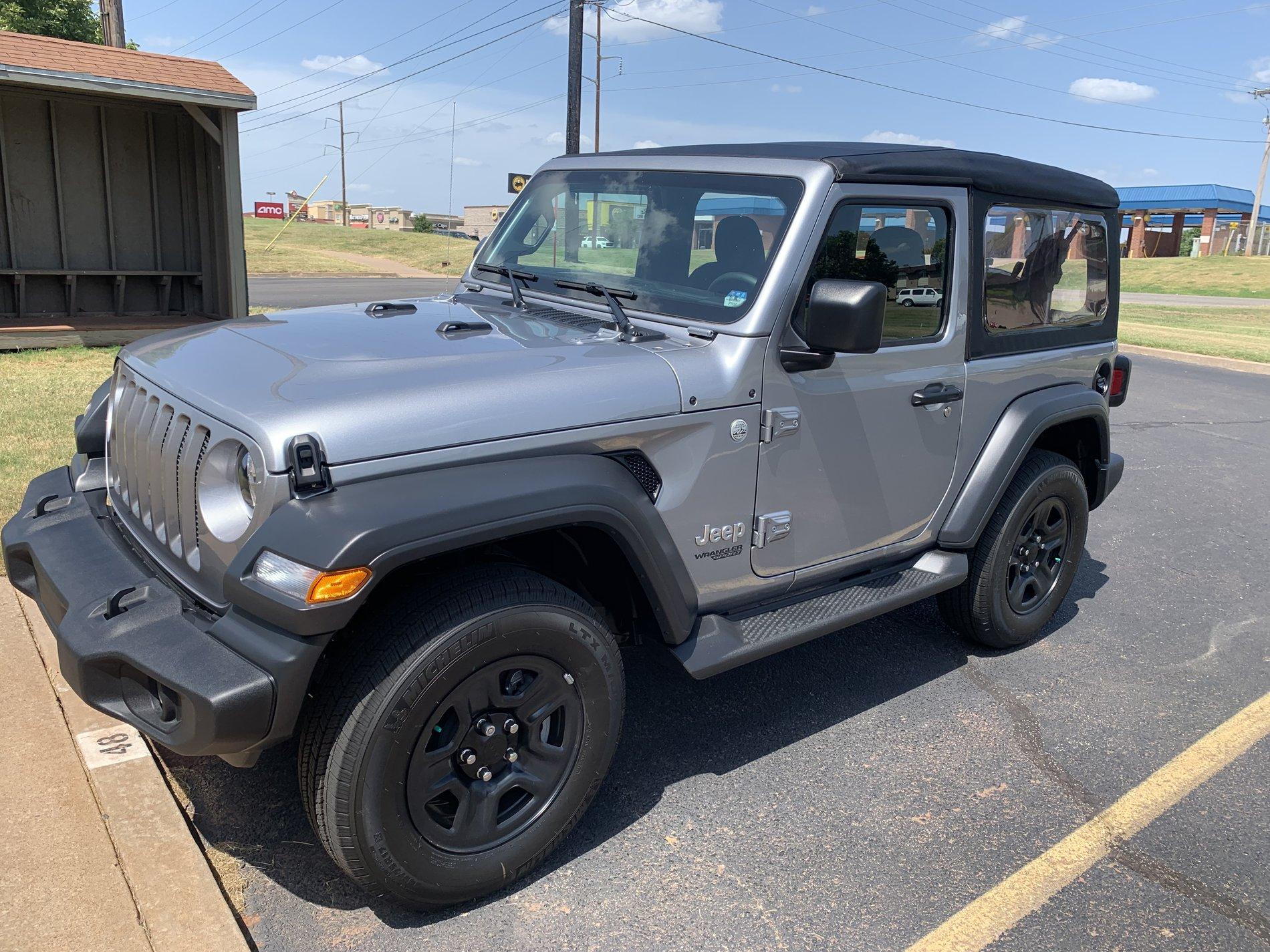 Jeep Wrangler JL WILDROCK 4X4 IS A SCAM BD8F5A07-8073-4852-96C5-88420BB623FC
