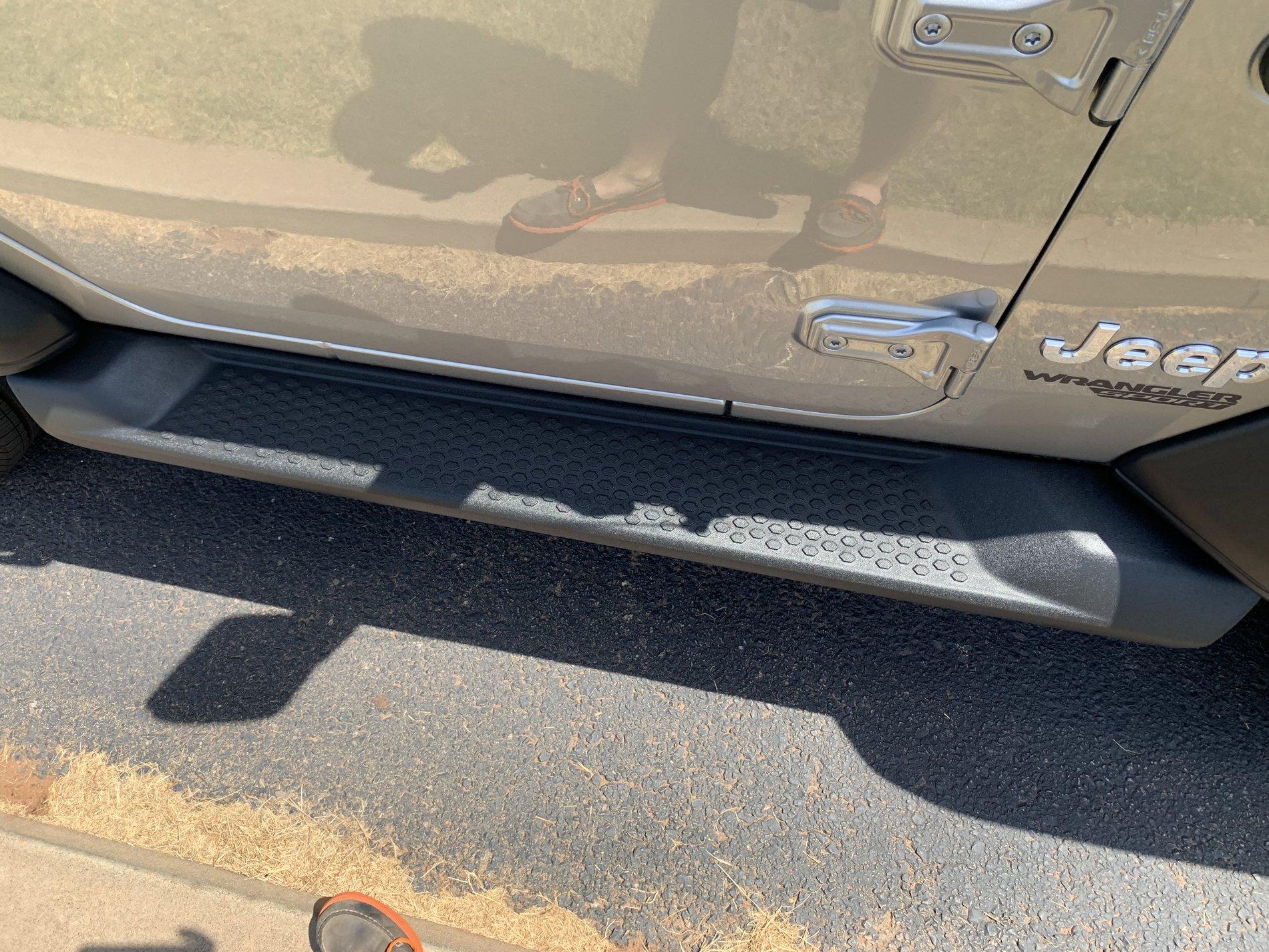 Jeep Wrangler JL WILDROCK 4X4 IS A SCAM D8409FF4-AEC6-4FA7-9D02-C2B3EE729642