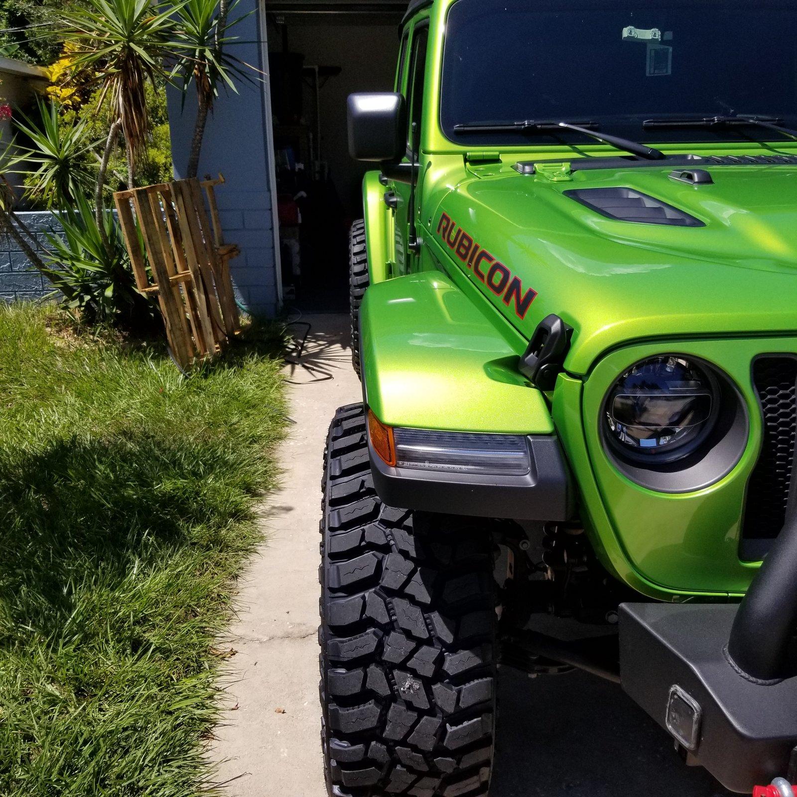 Jeep Wrangler JL 20" Wheel/Tire confusion 20190720_151549
